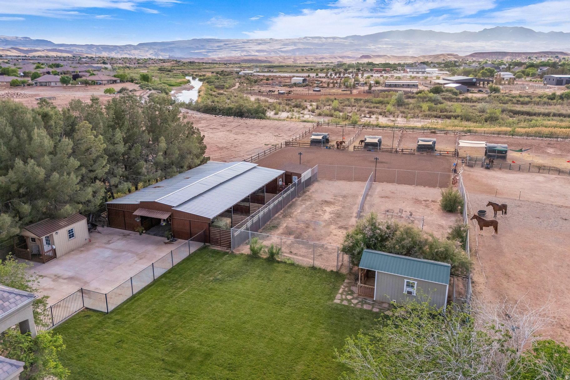 main property photo 2