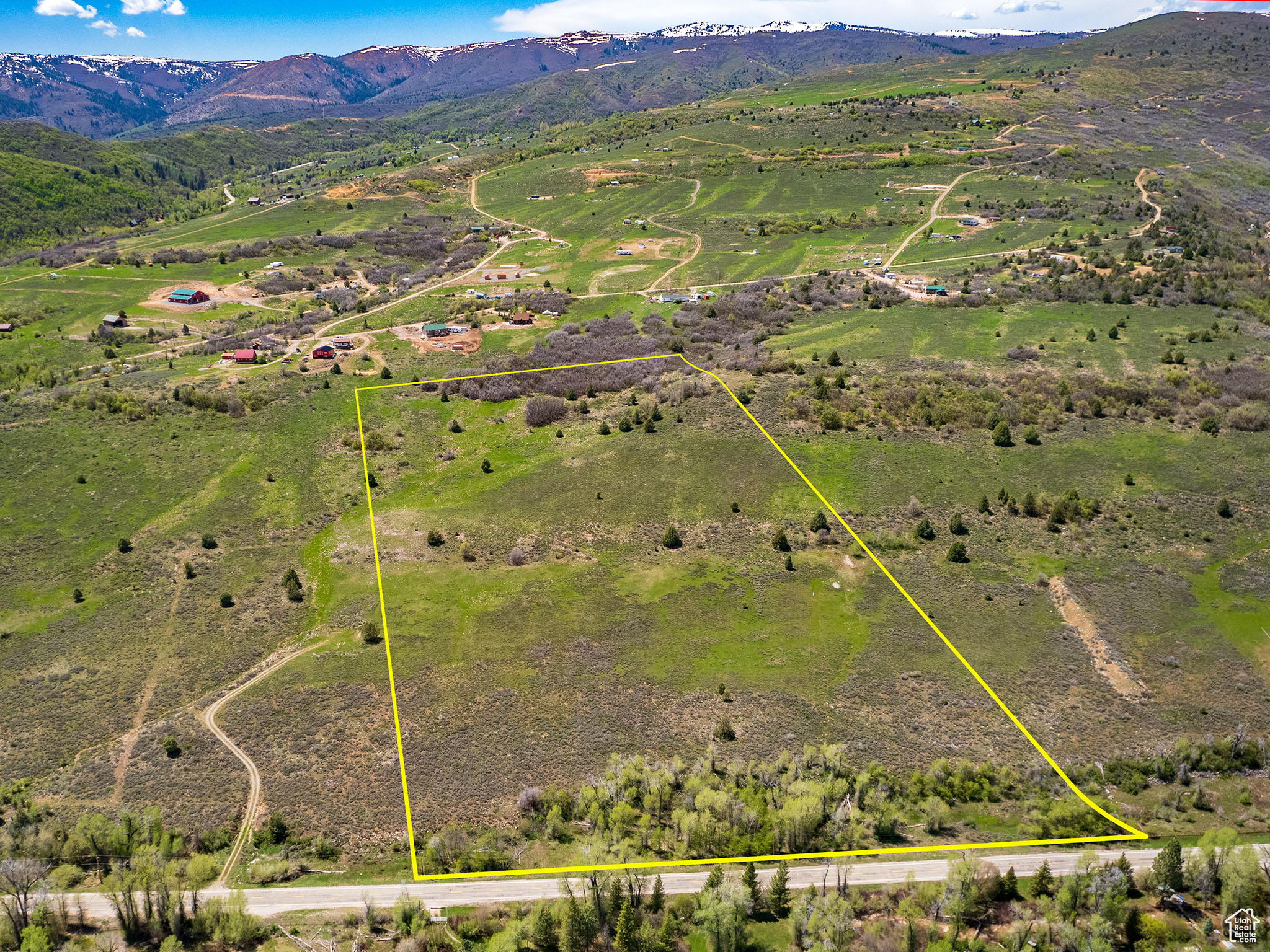 main property photo 6