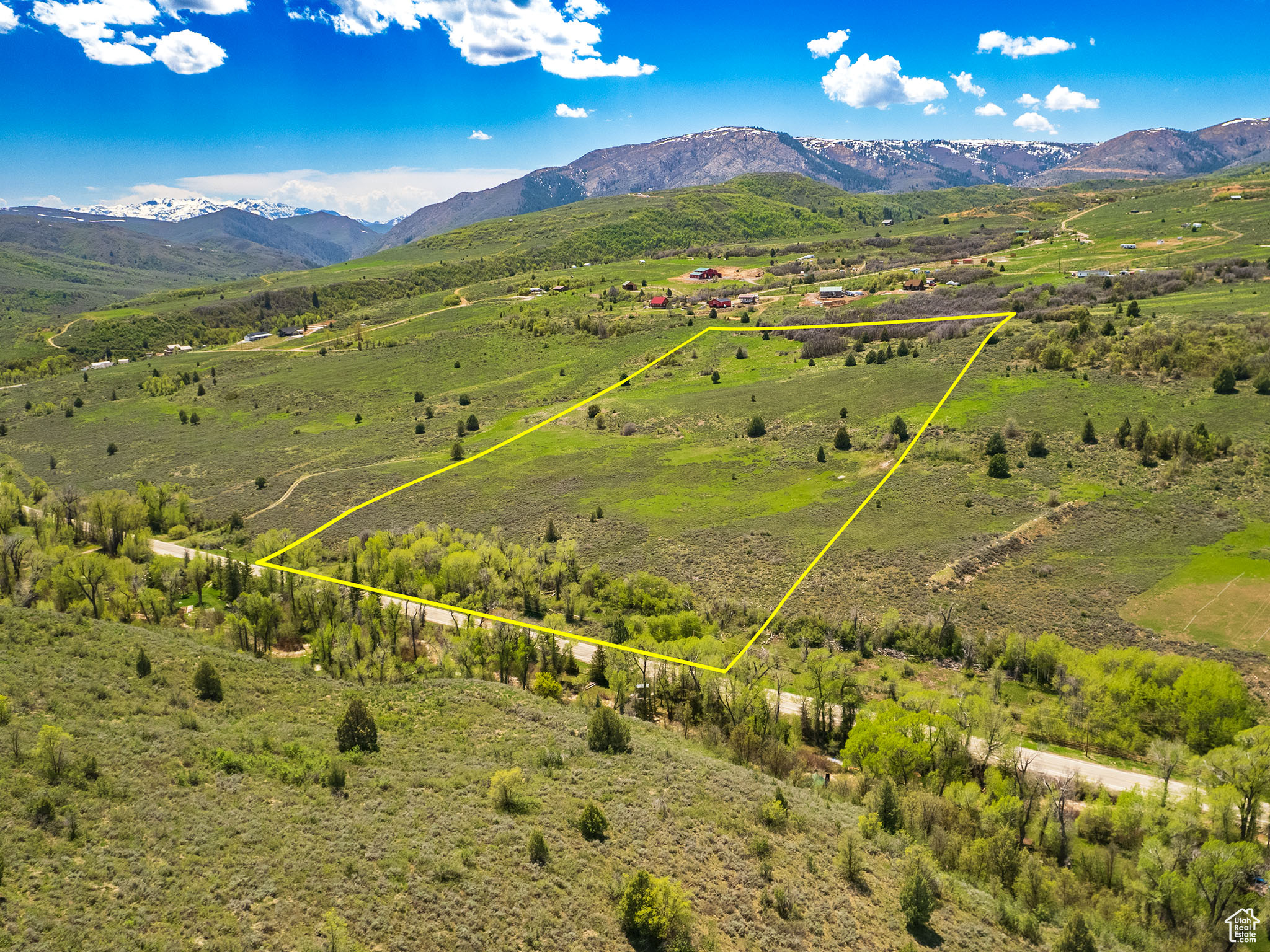main property photo 8