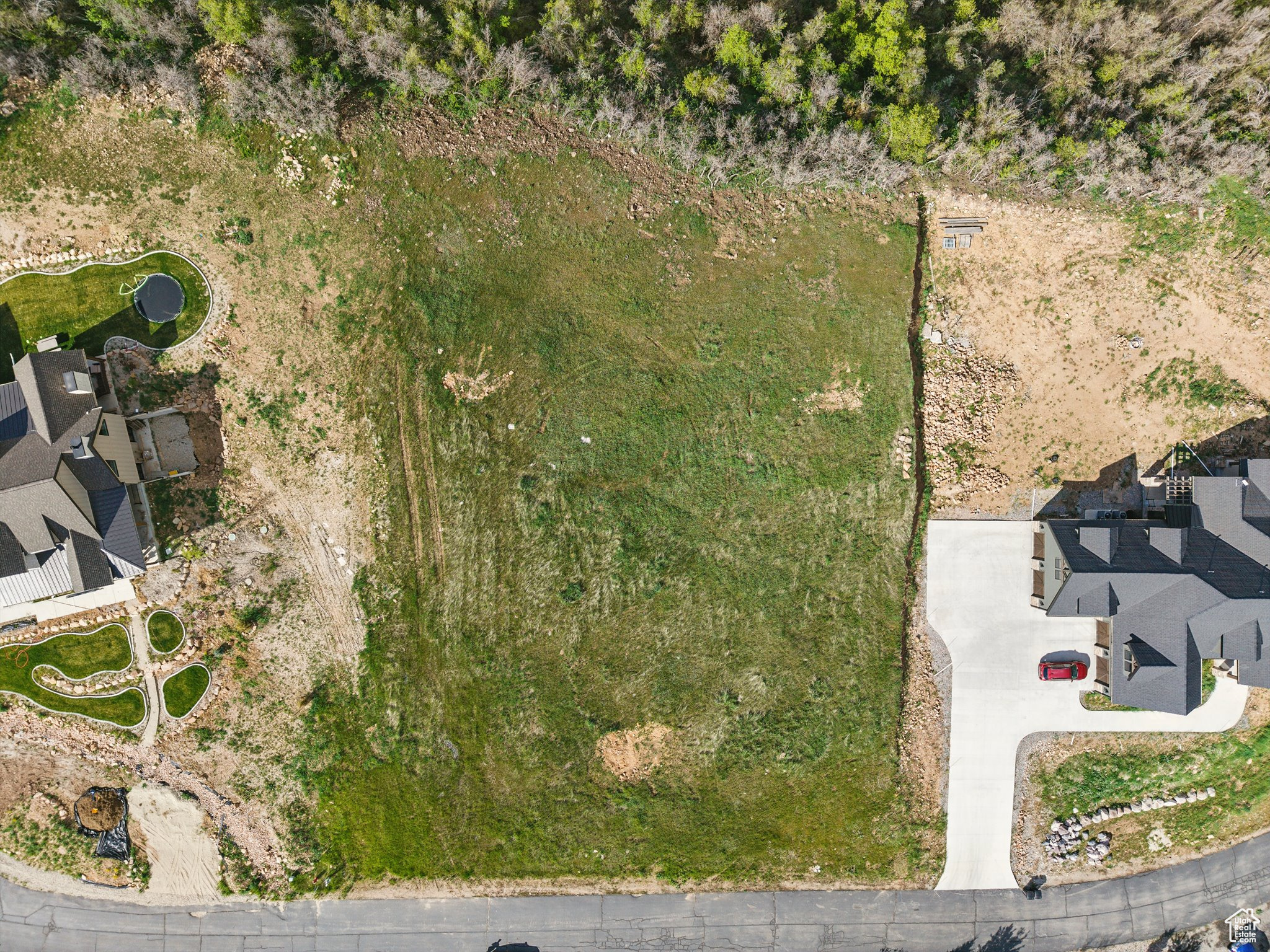 main property photo 7