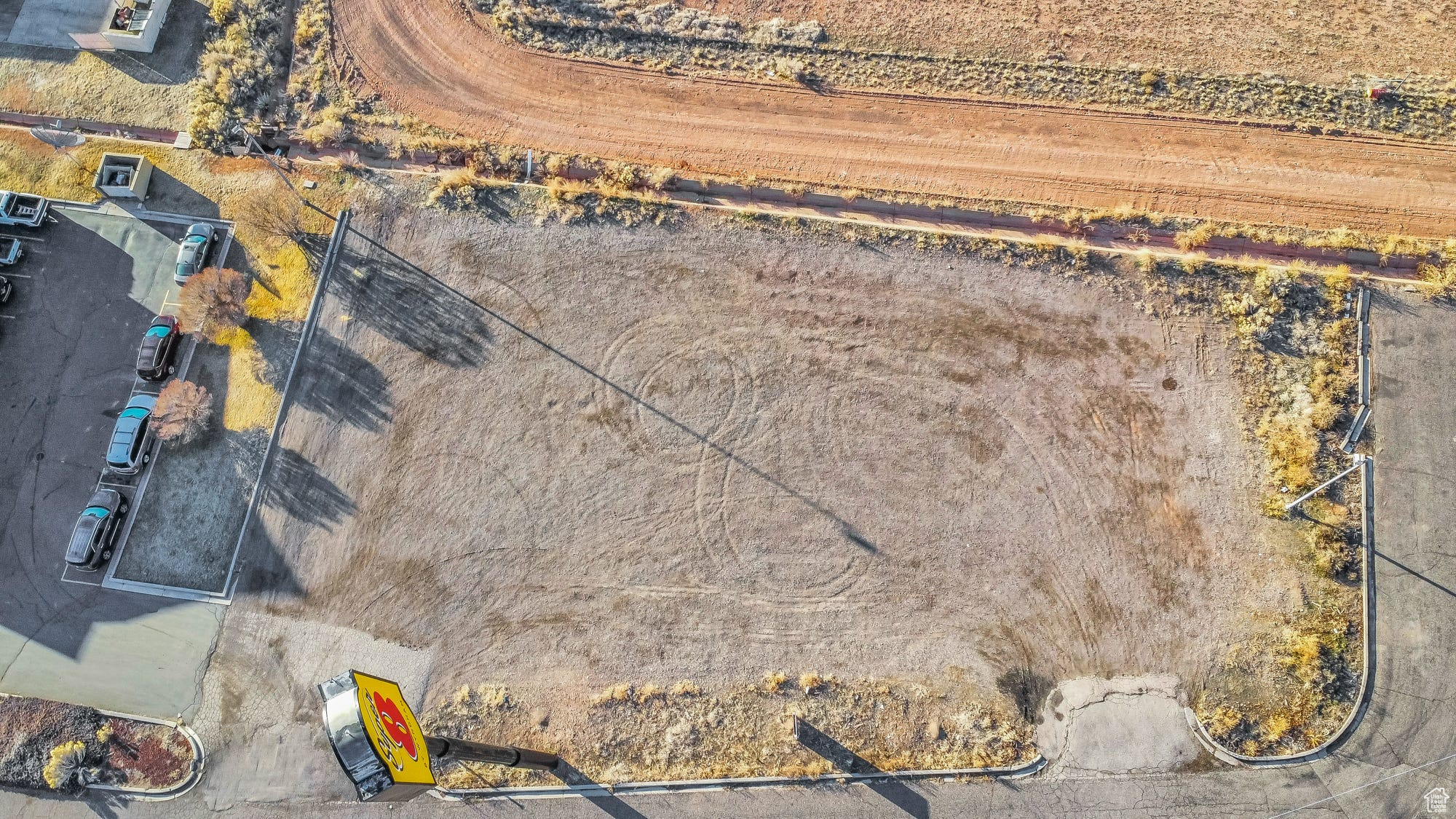 main property photo 5