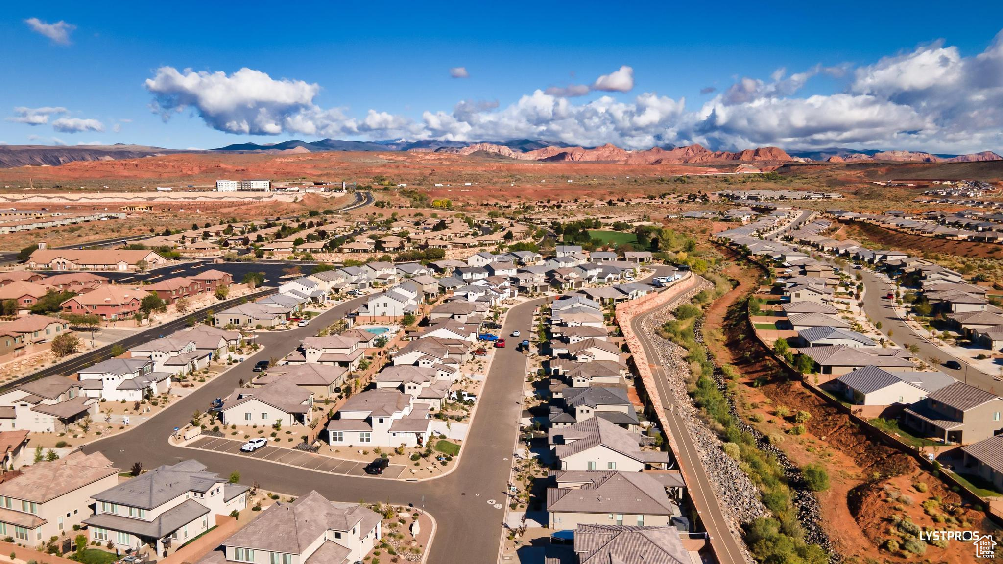 main property photo 40