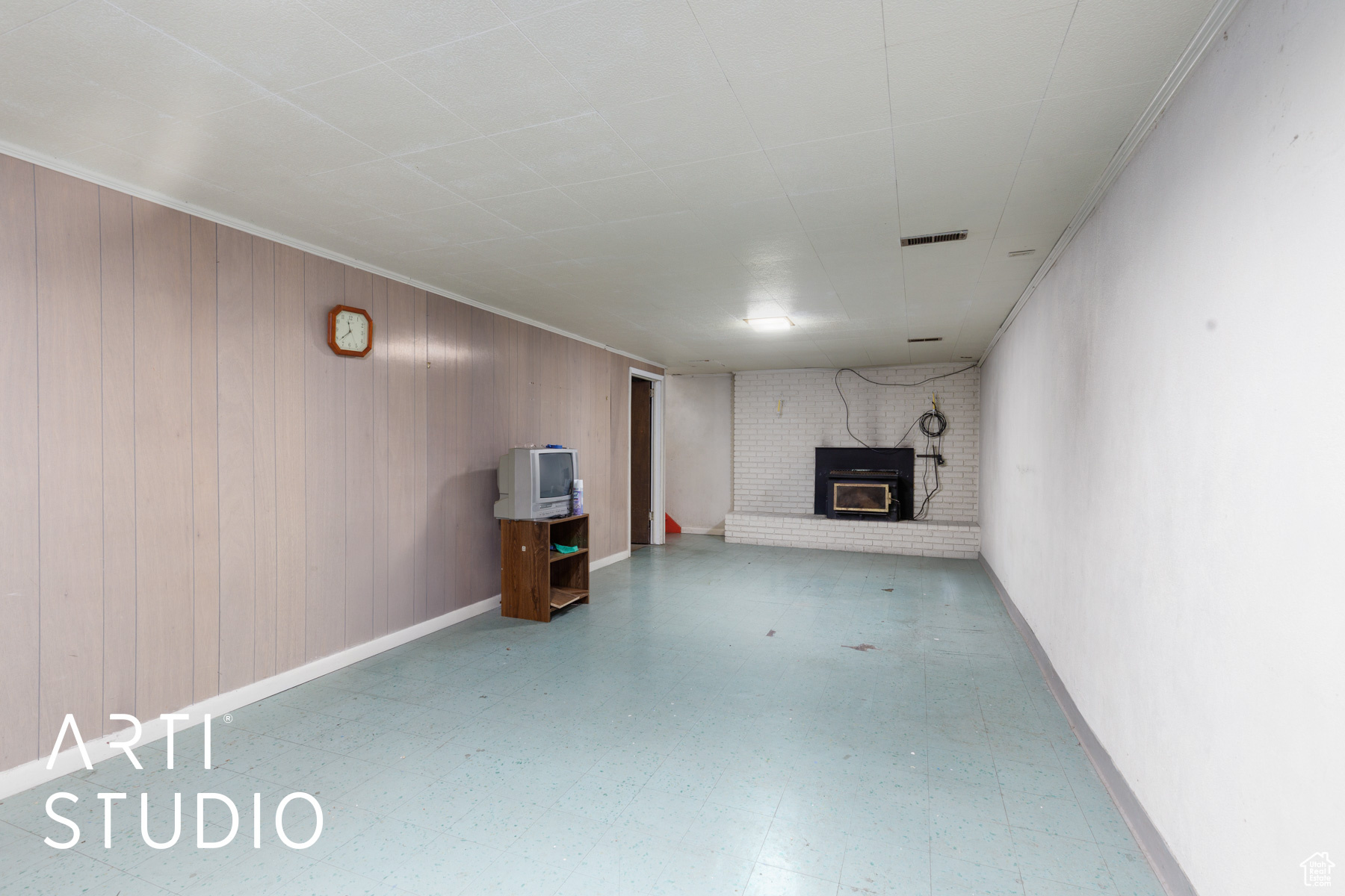 property viewer photo 16
