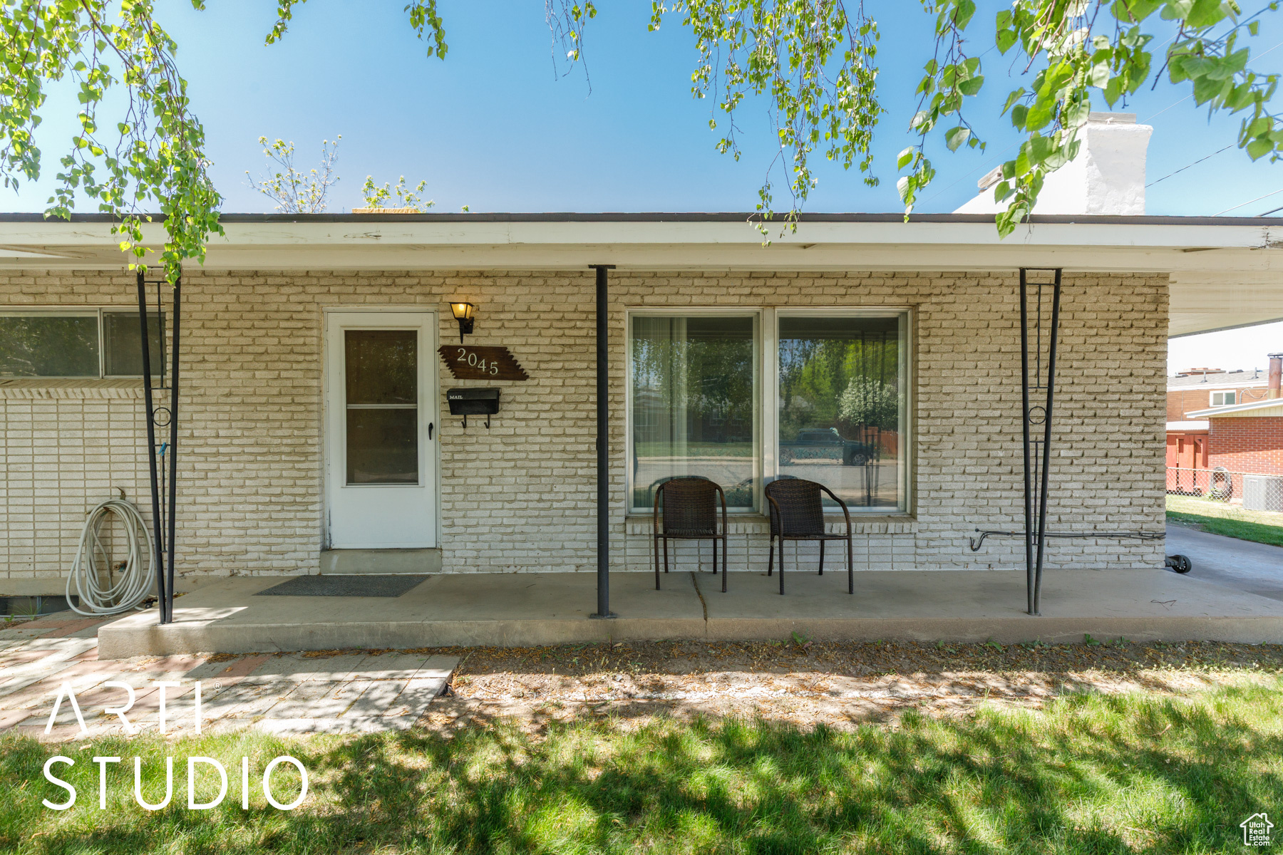 property viewer photo 3
