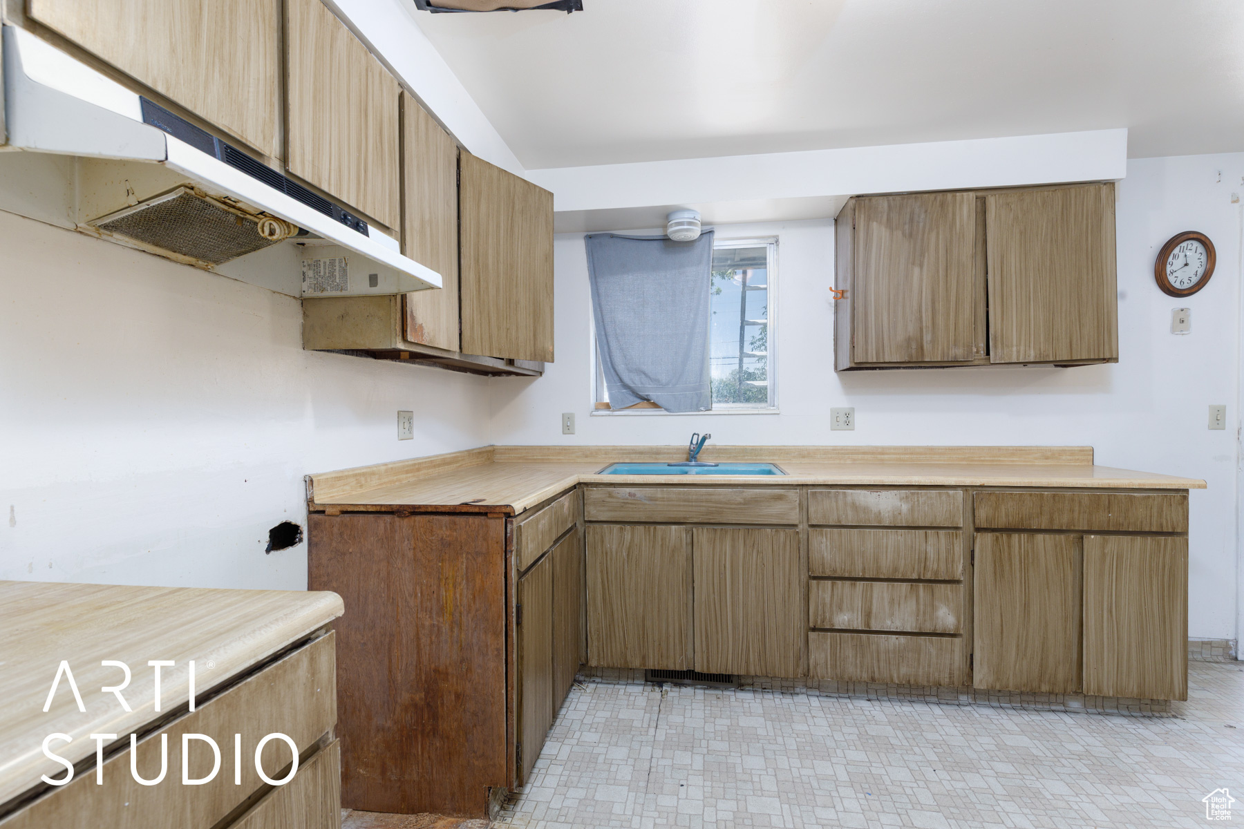 property viewer photo 9