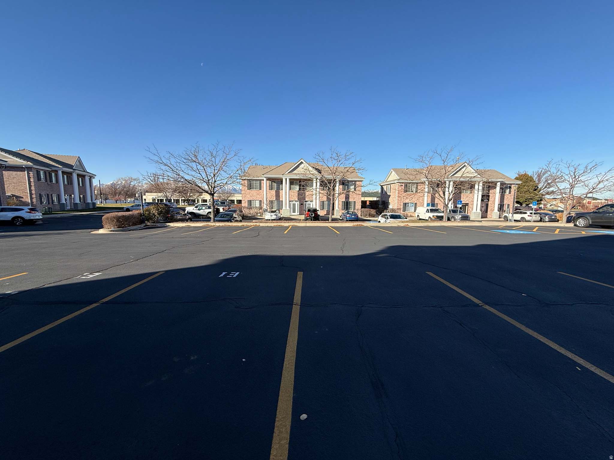 main property photo 27