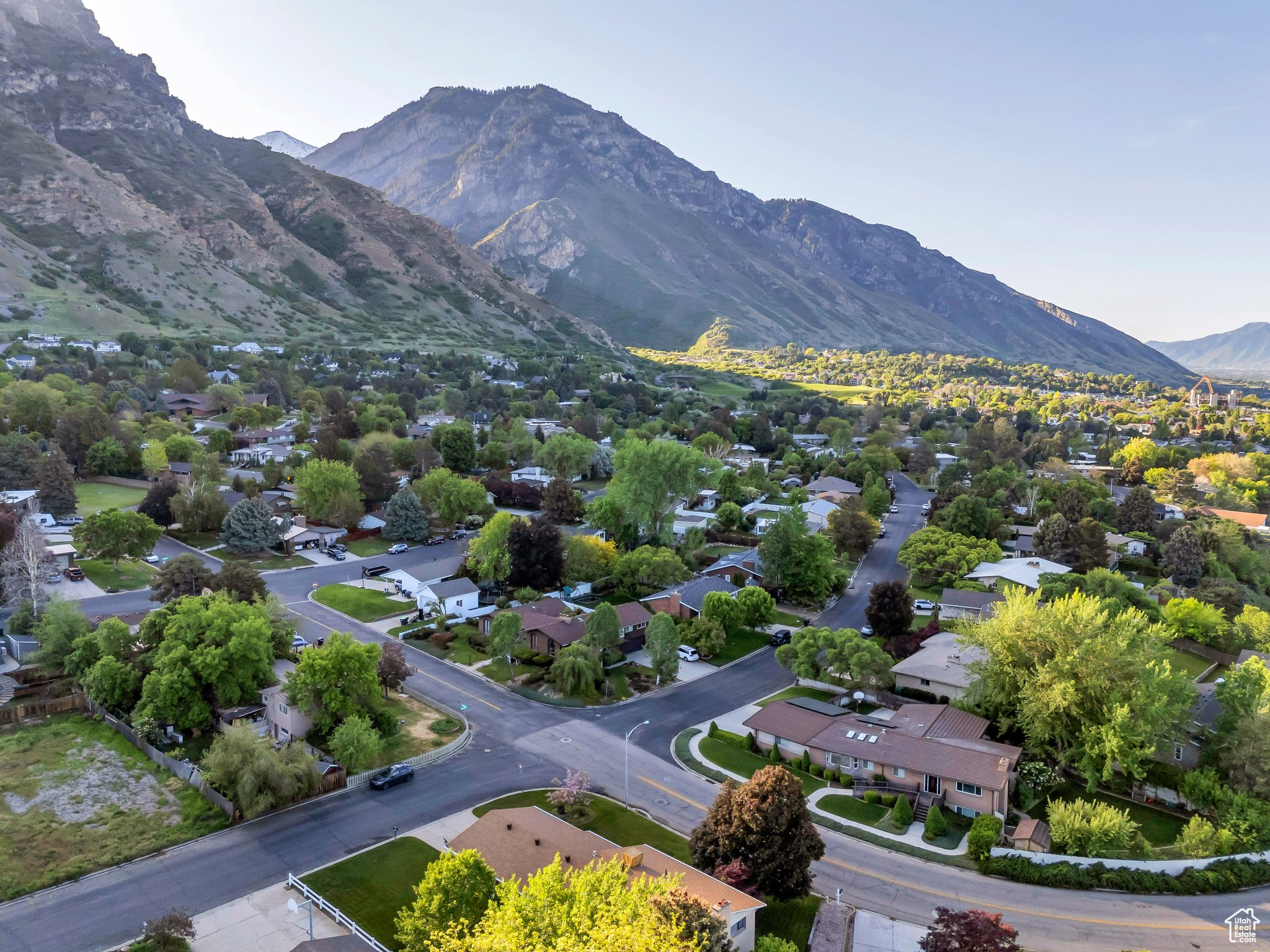 property viewer photo 23