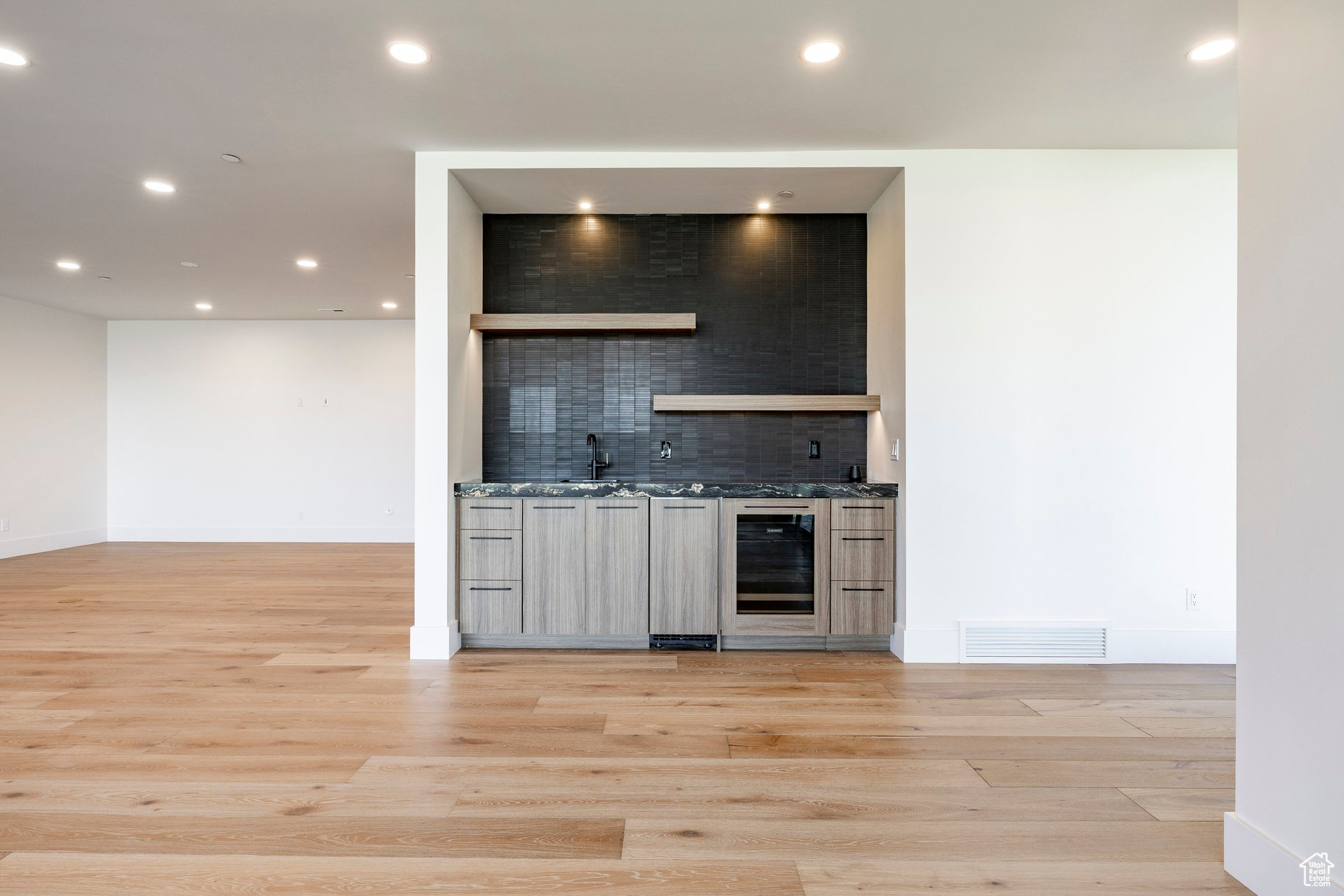 main property photo 76