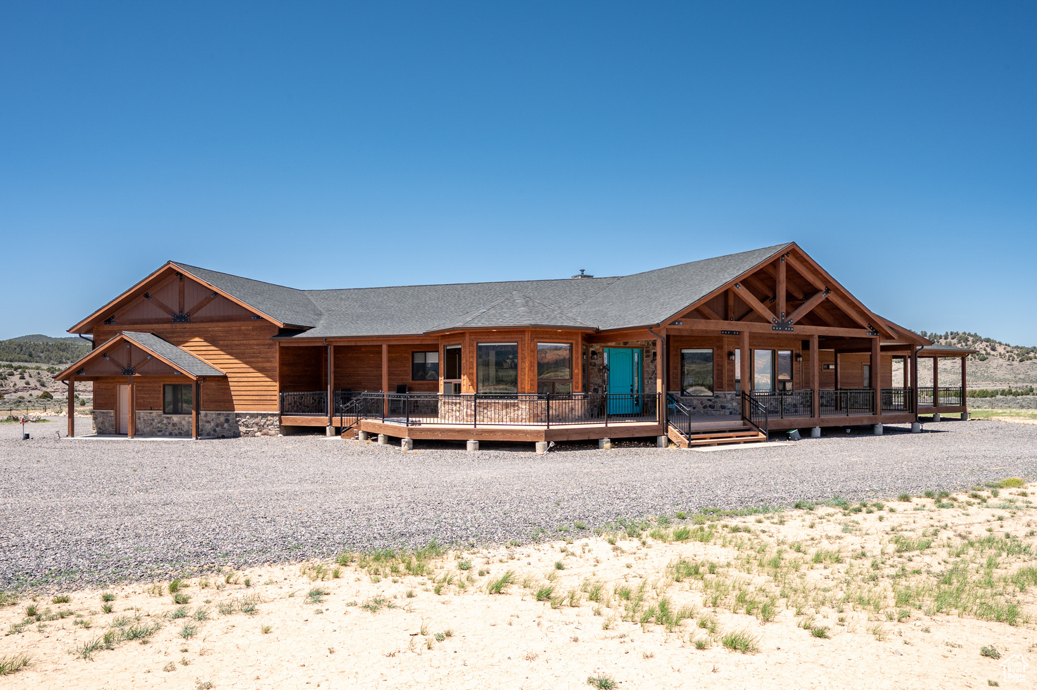 main property photo 29