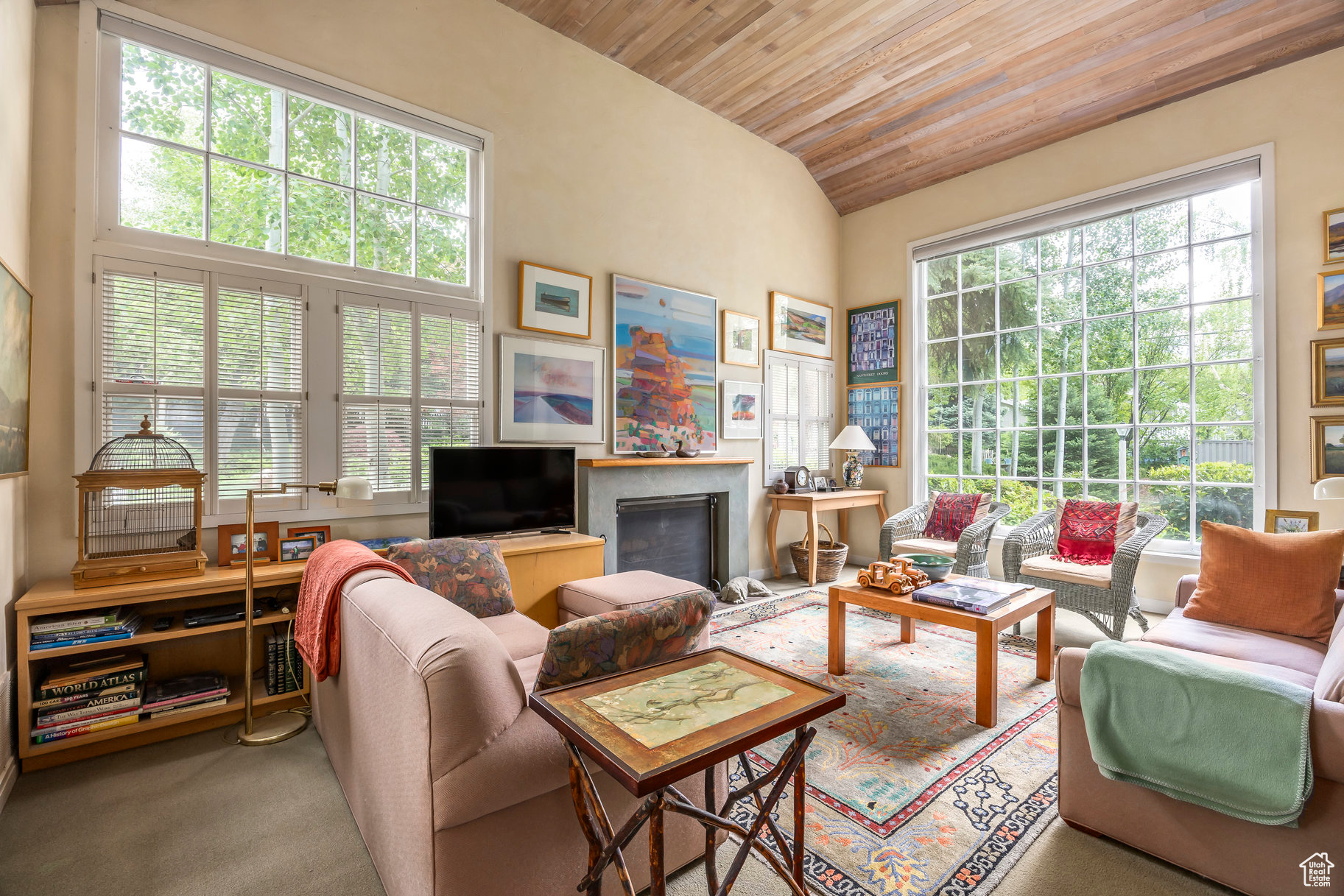property viewer photo 10