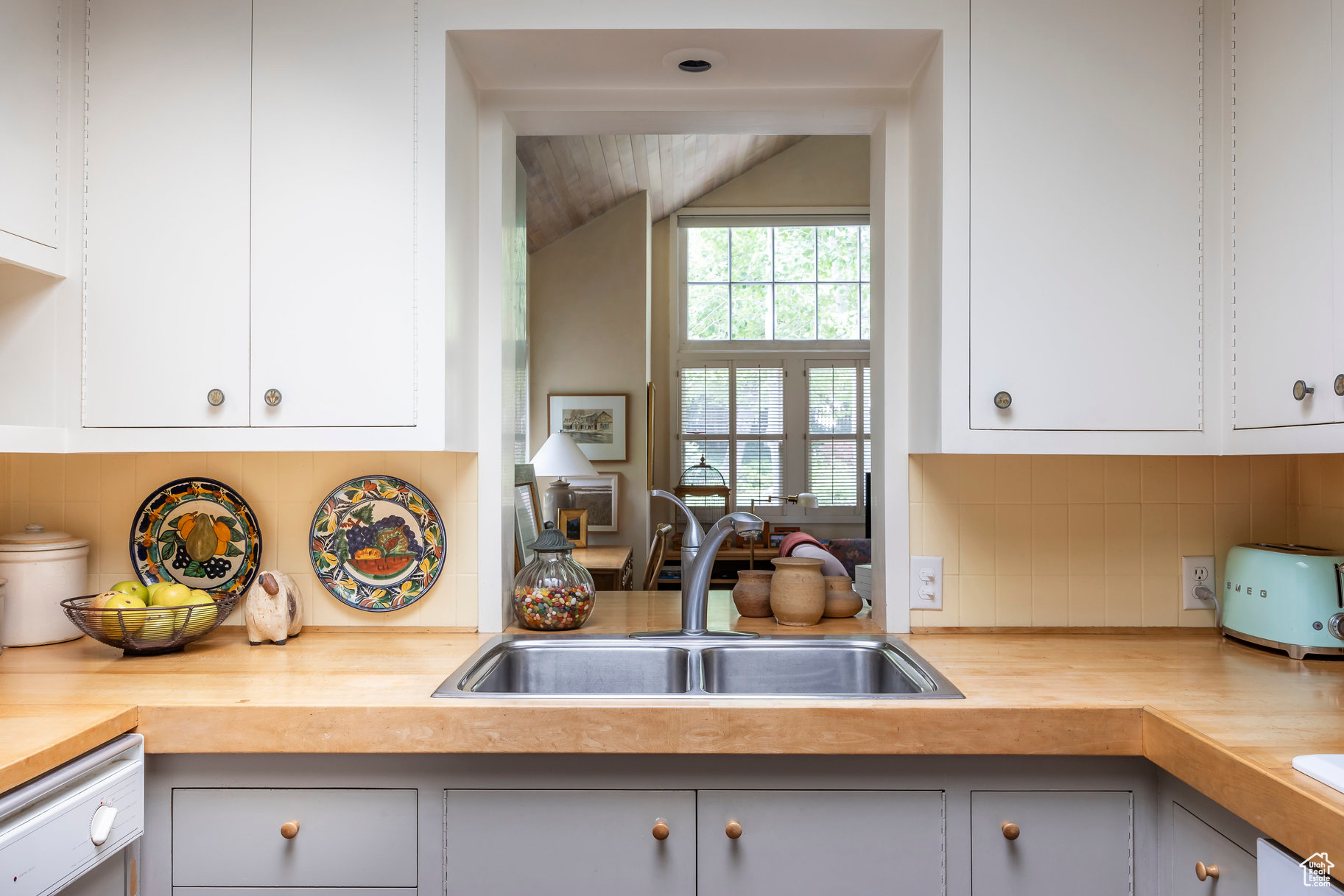 property viewer photo 13