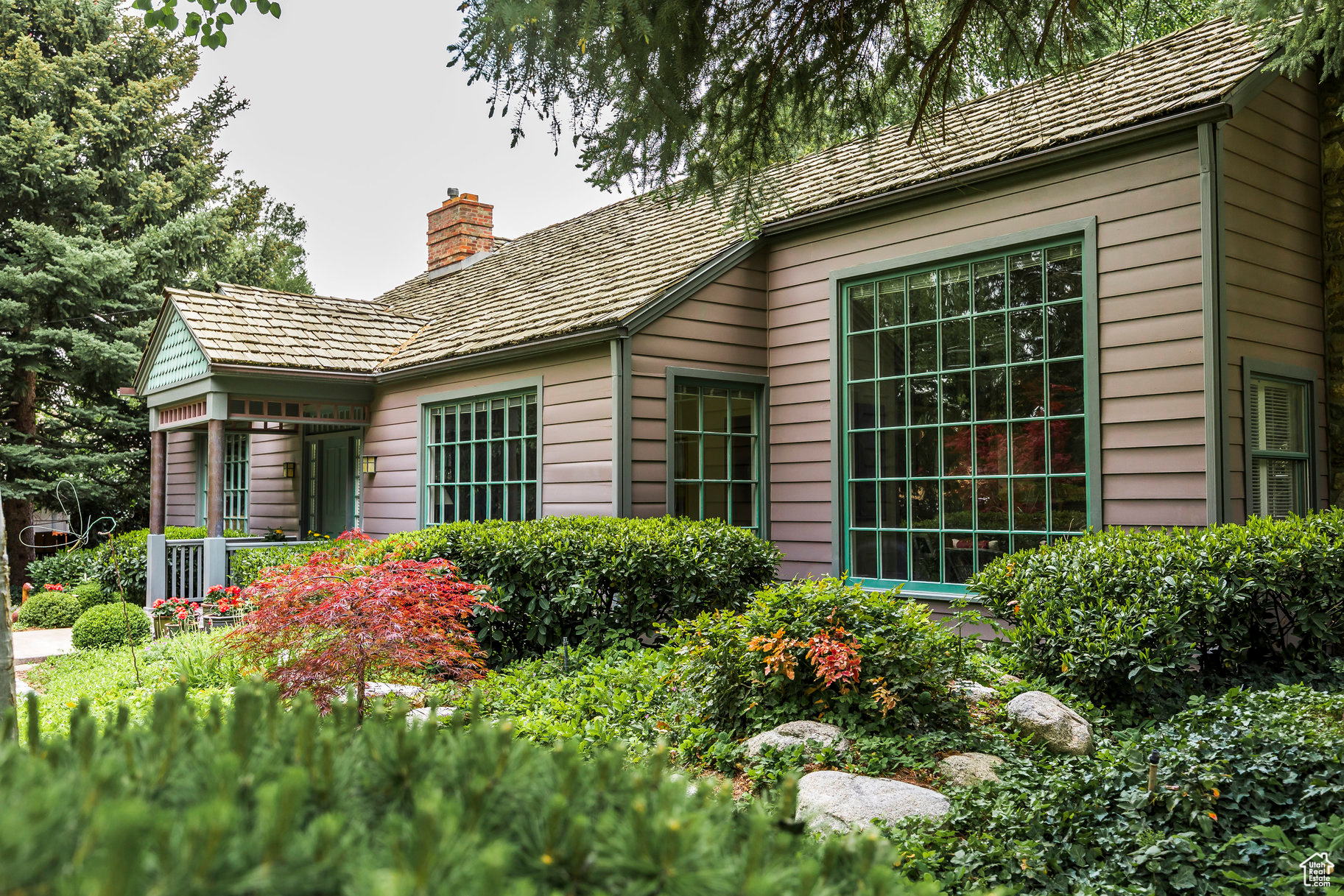 property viewer photo 47