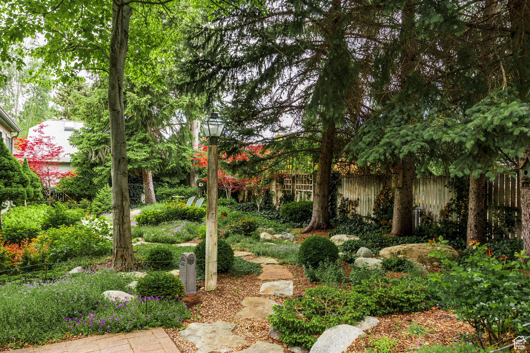 property viewer photo 53