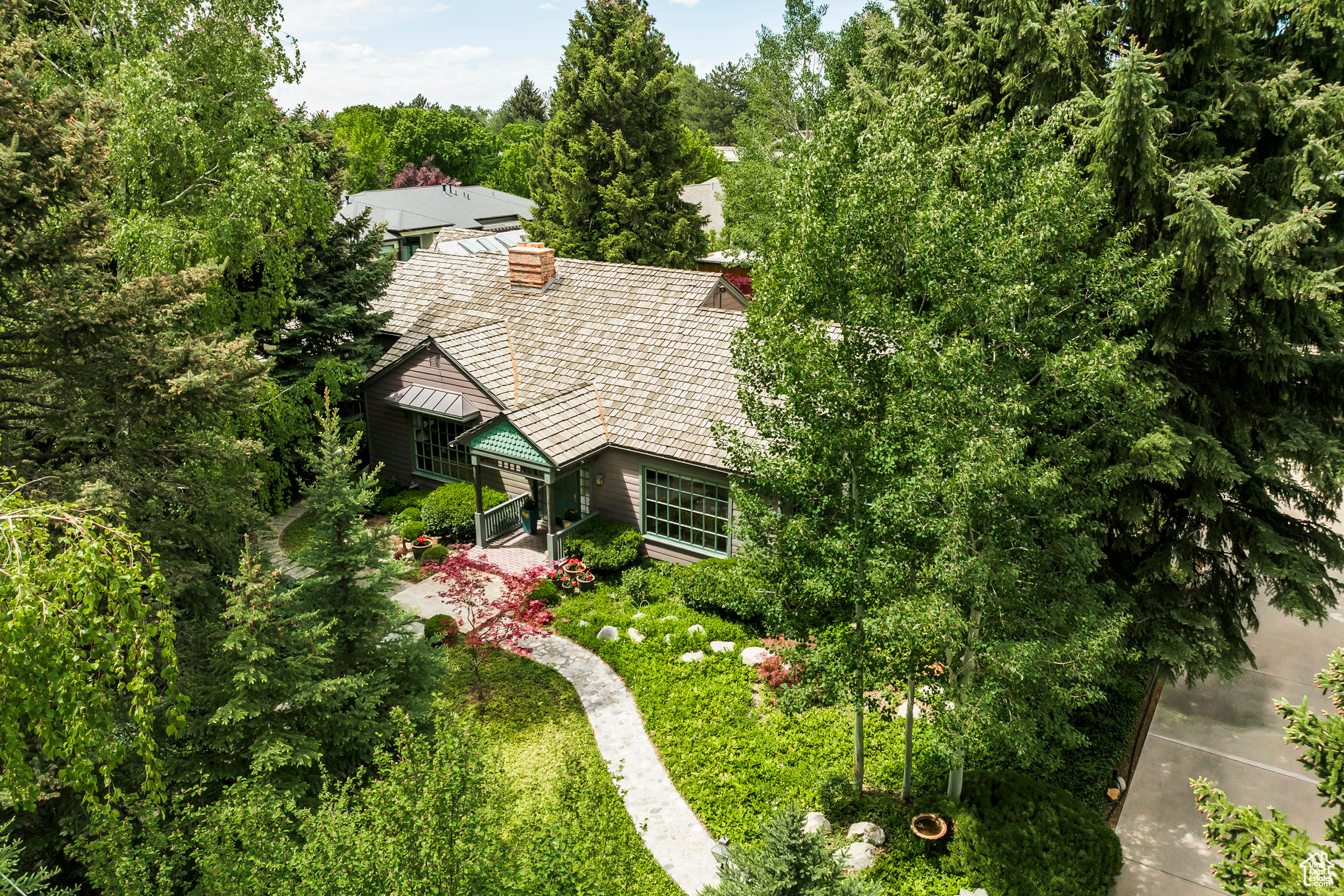 property viewer photo 57