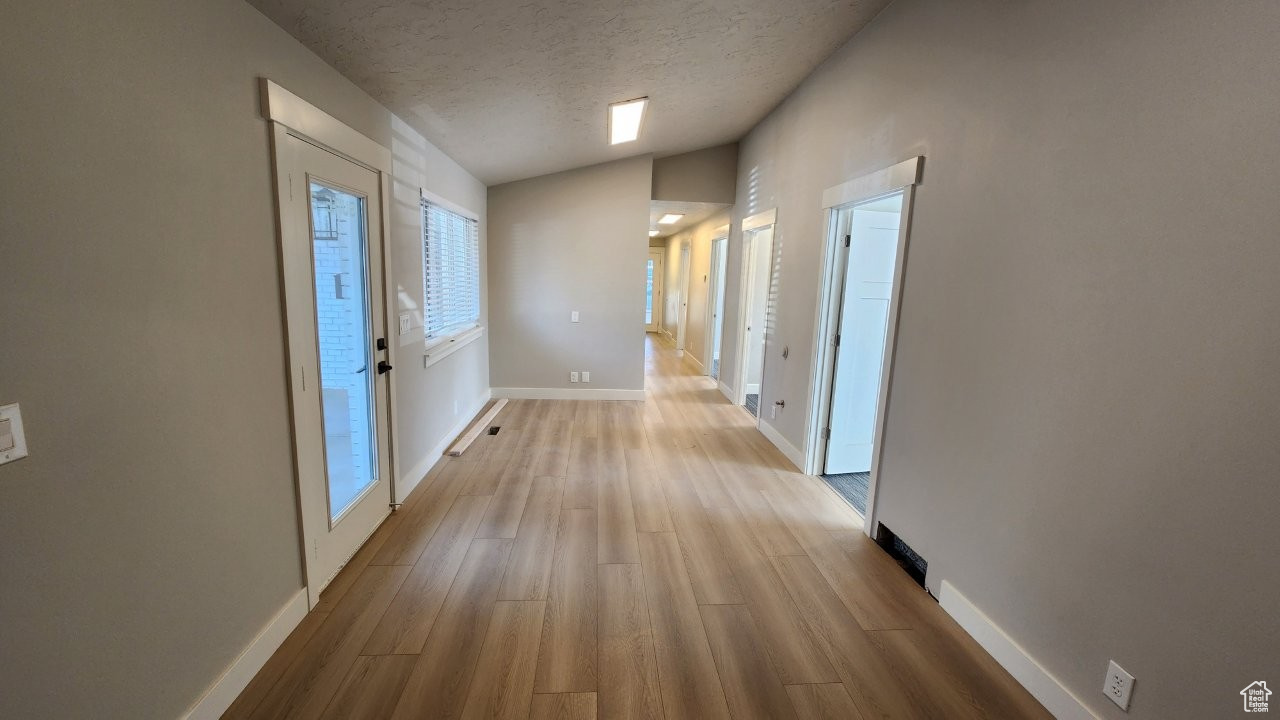 property viewer photo 1
