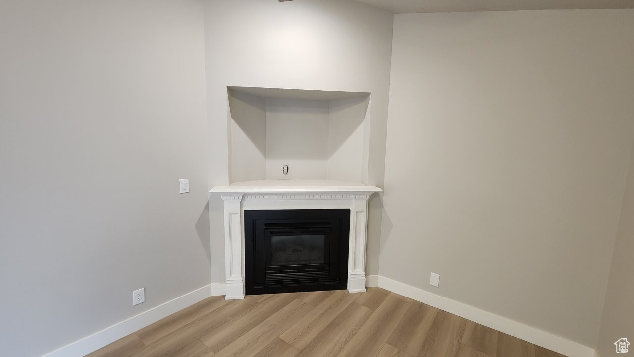property viewer photo 3