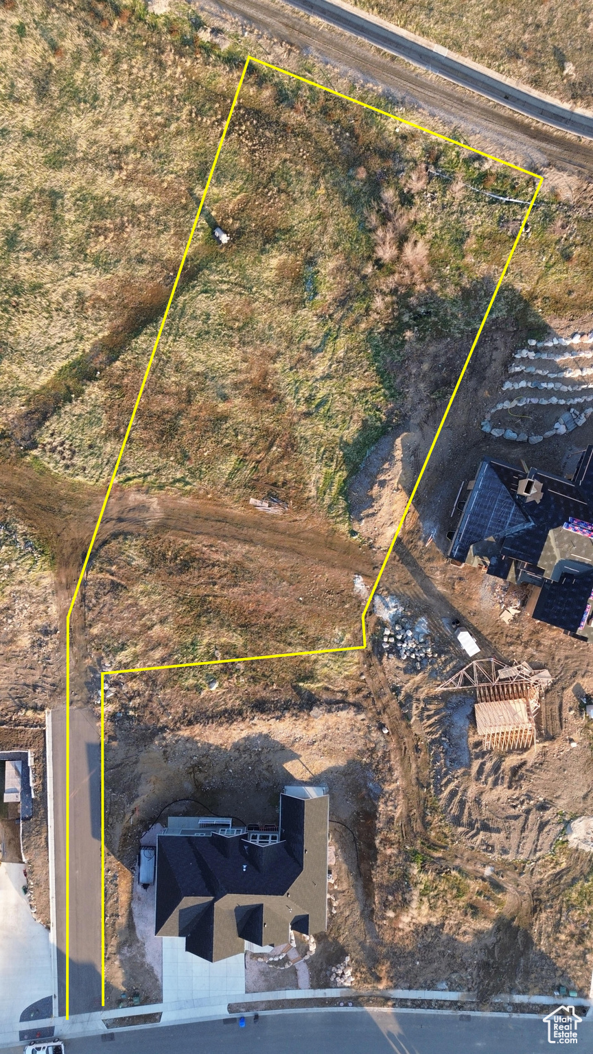 main property photo 23
