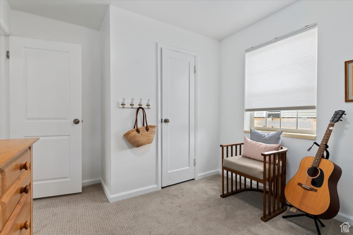 property viewer photo 18