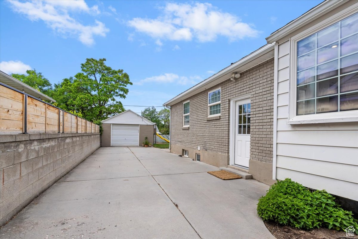 property viewer photo 28