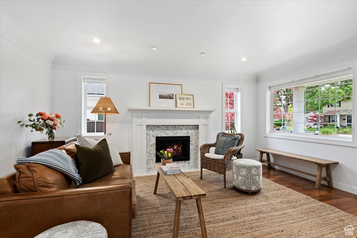 property viewer photo 4