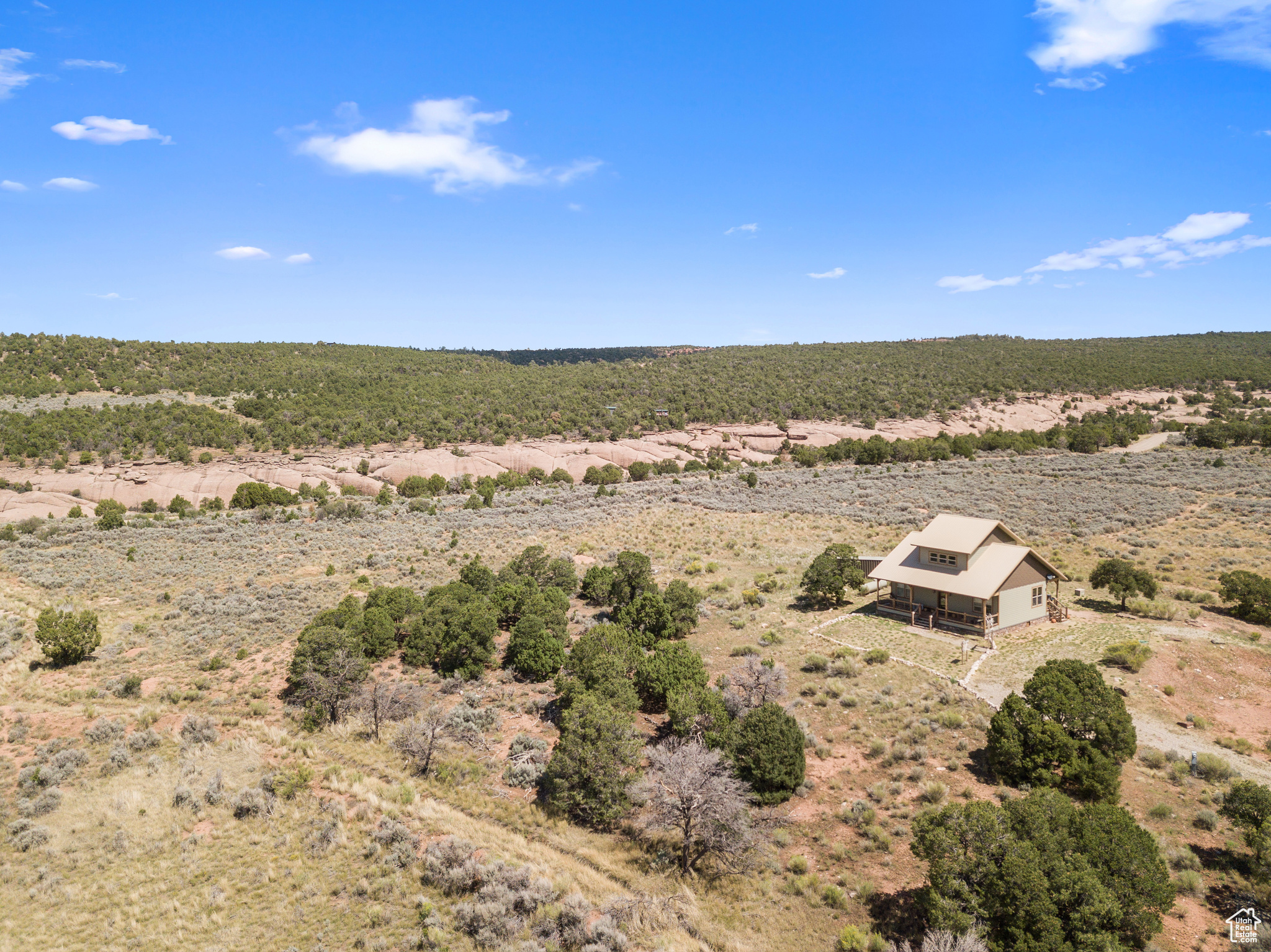 main property photo 50