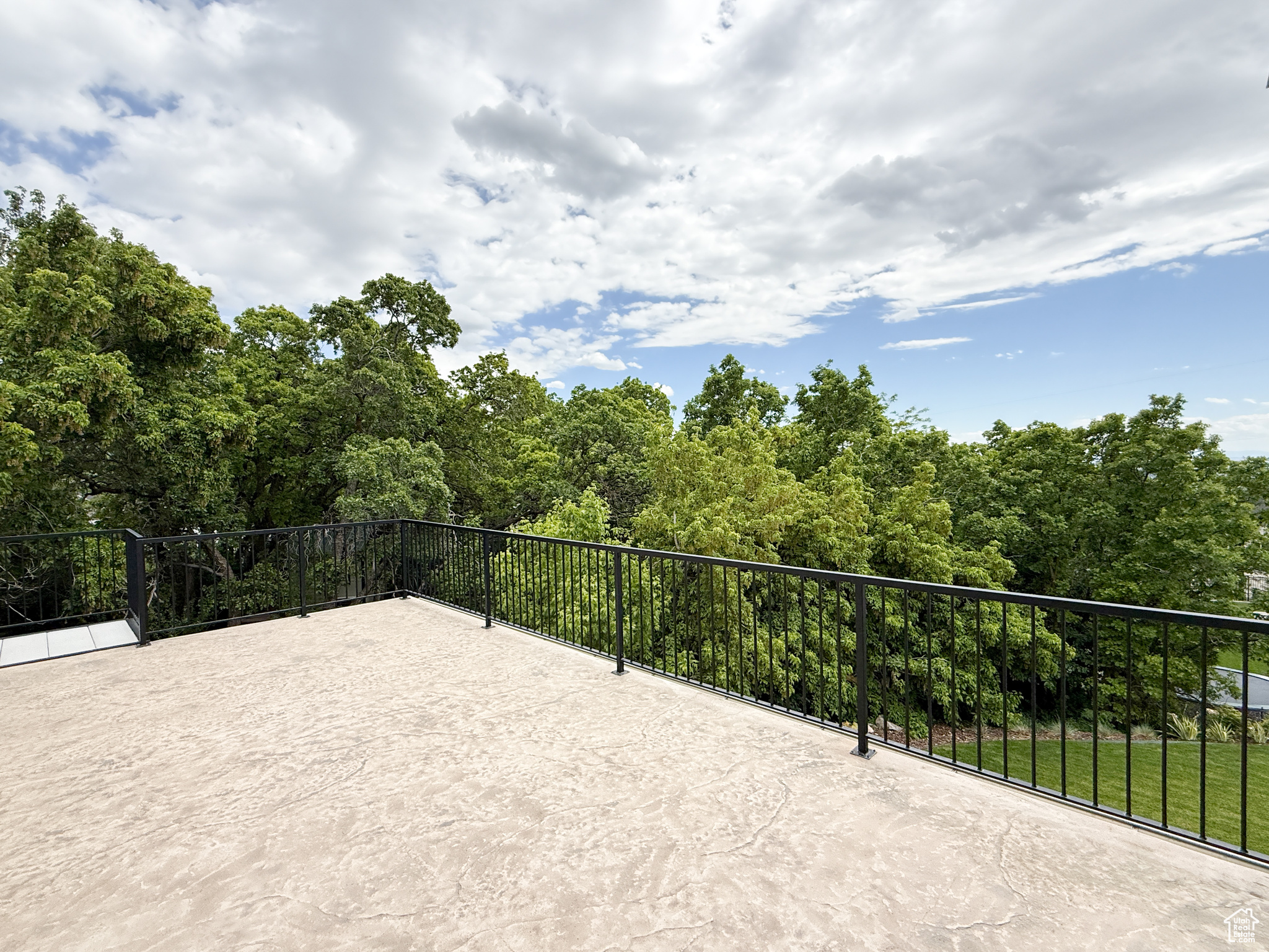 main property photo 110