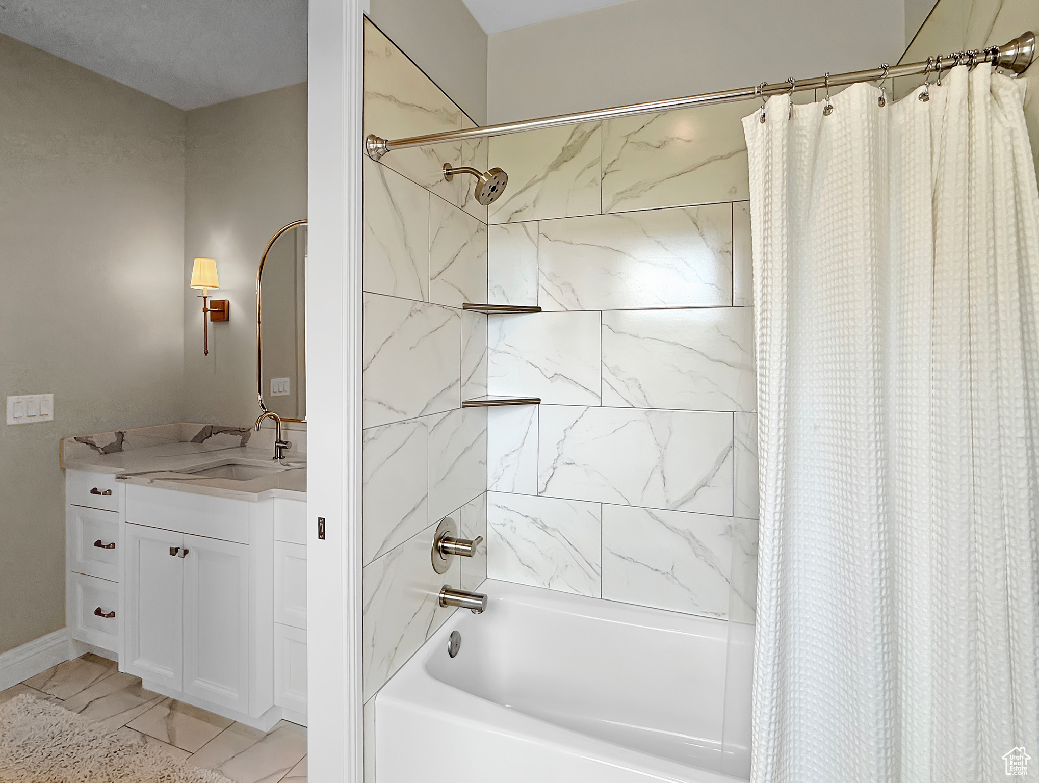main property photo 70