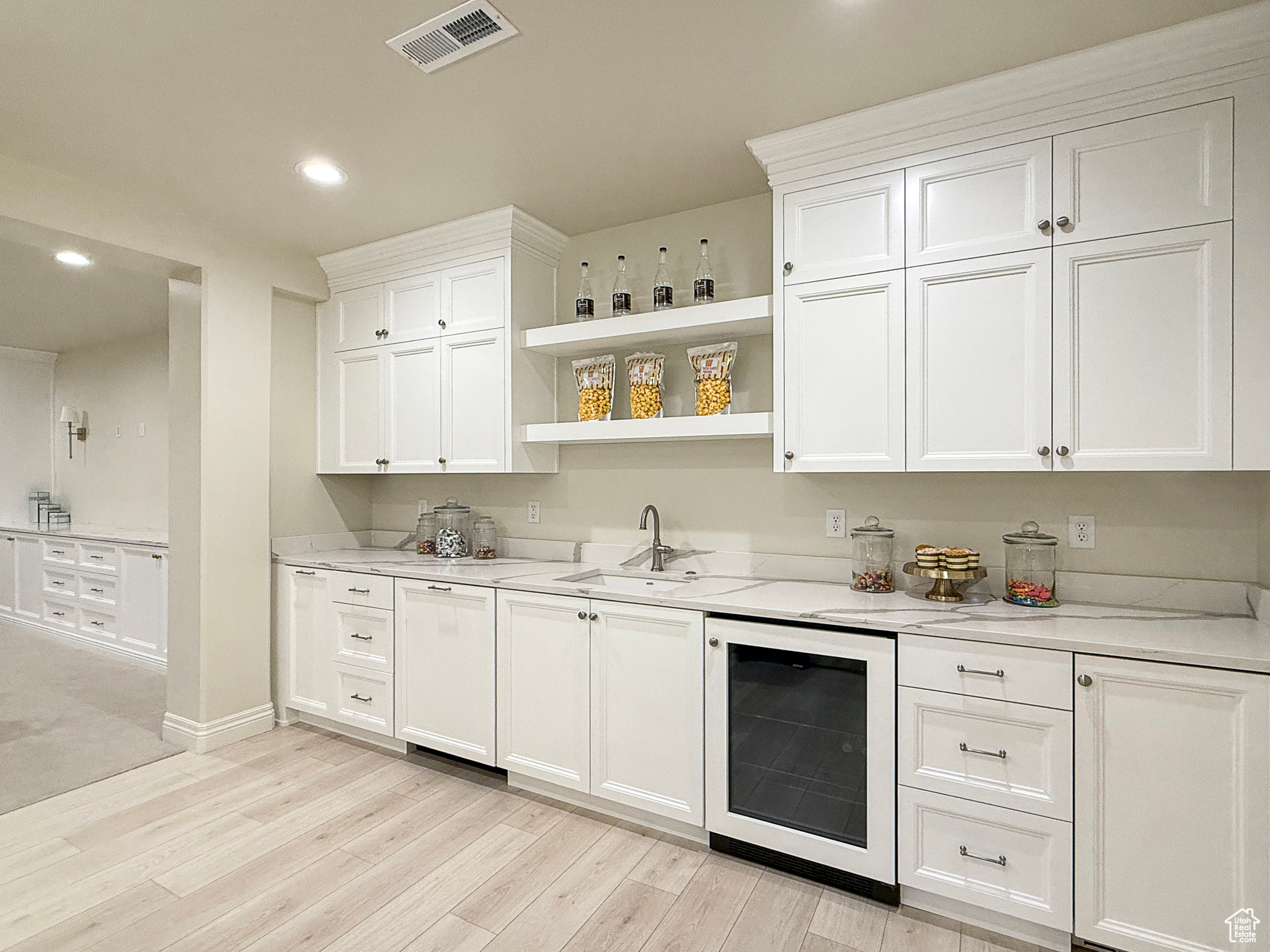 main property photo 78