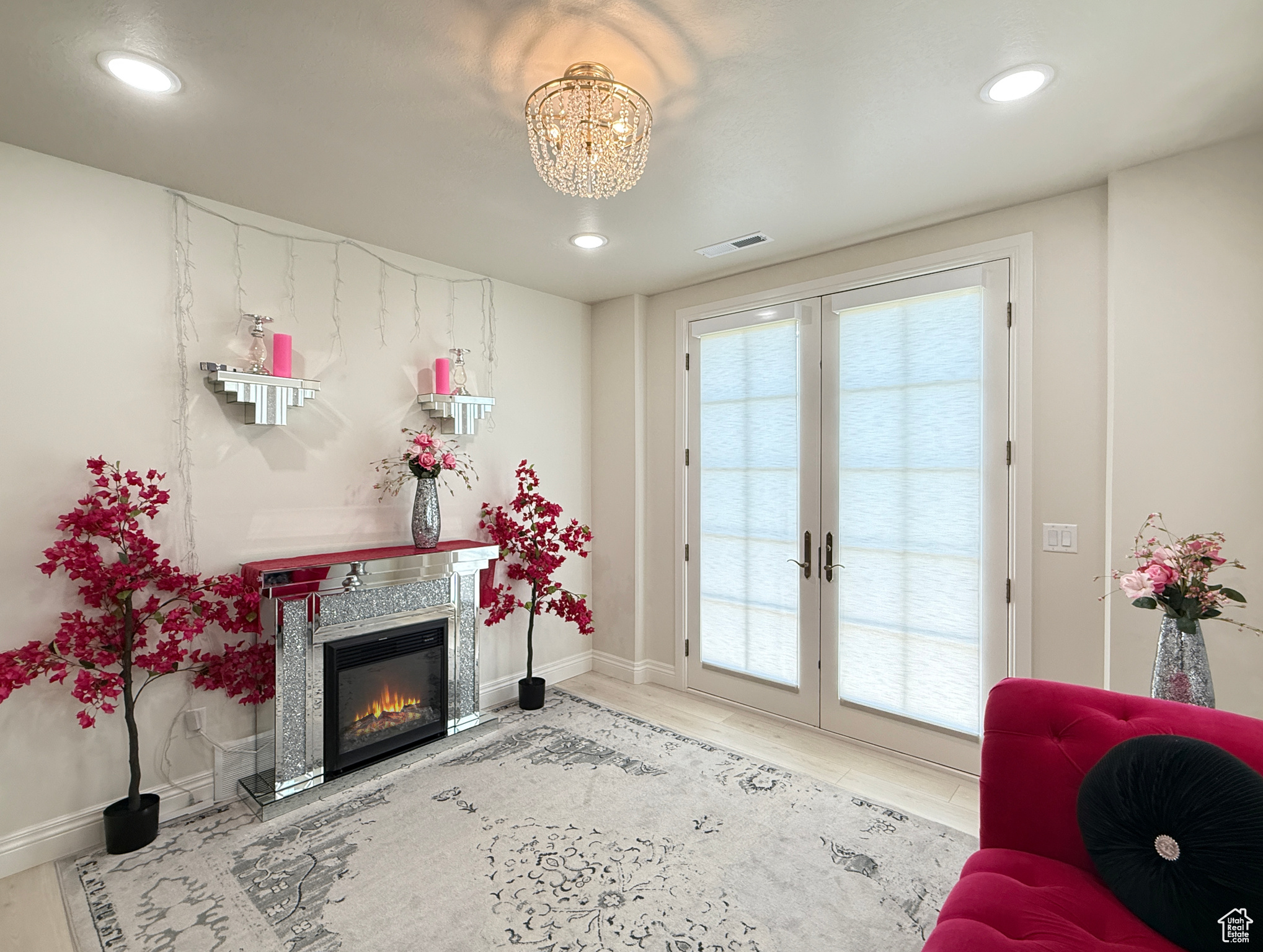 main property photo 90