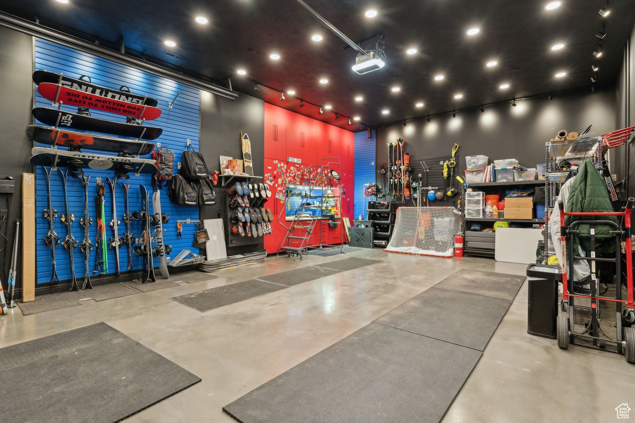 main property photo 66