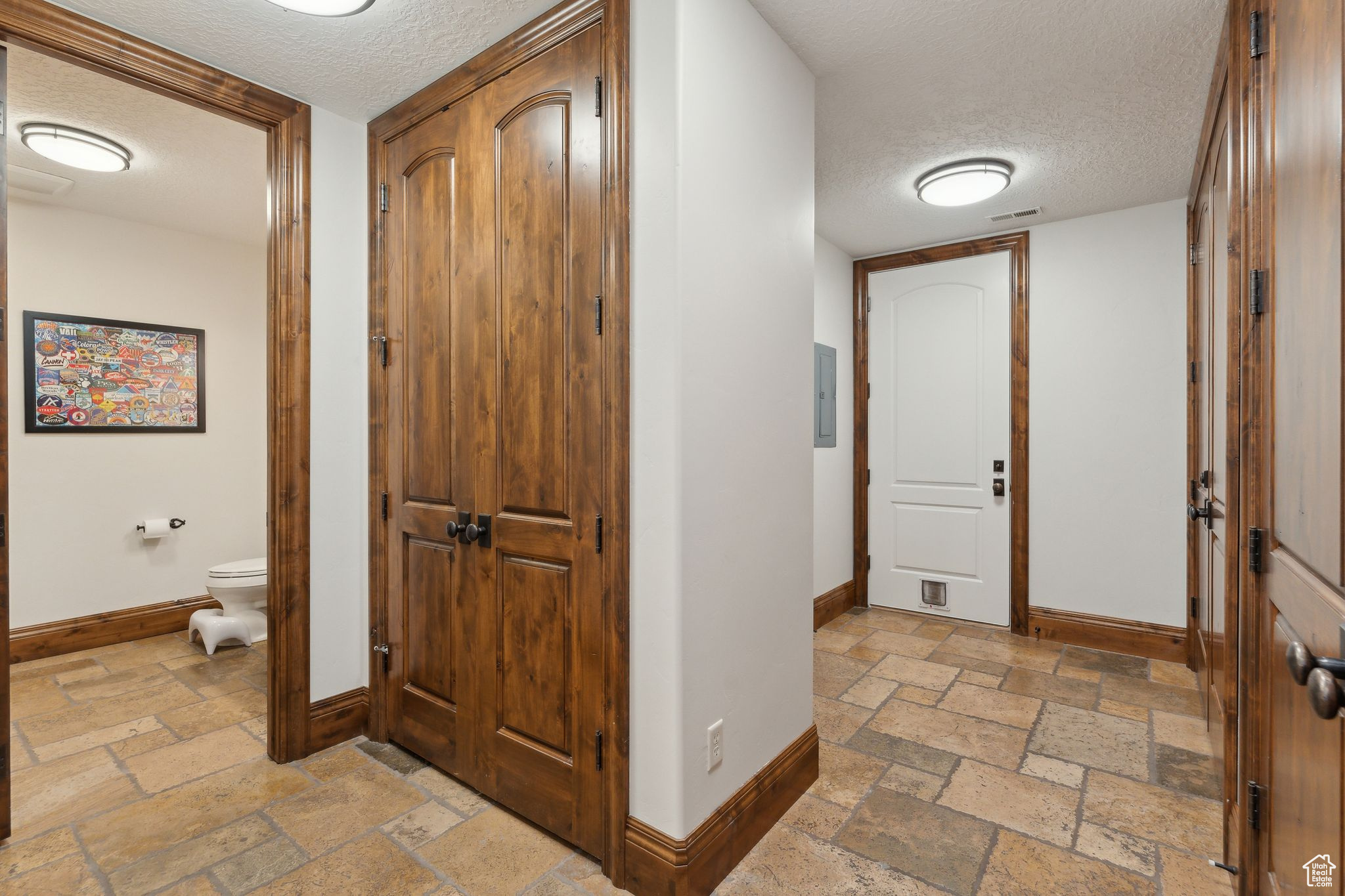 main property photo 85