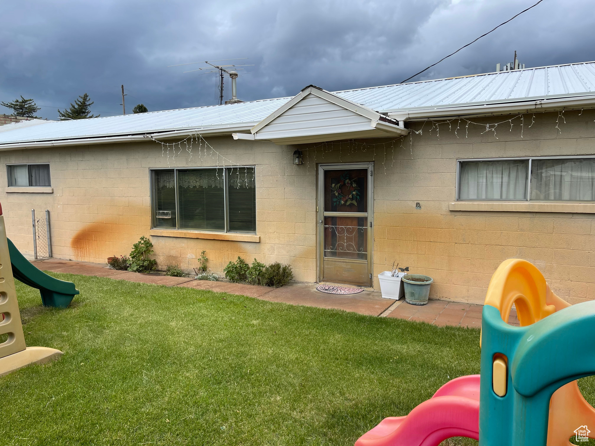 main property photo 20