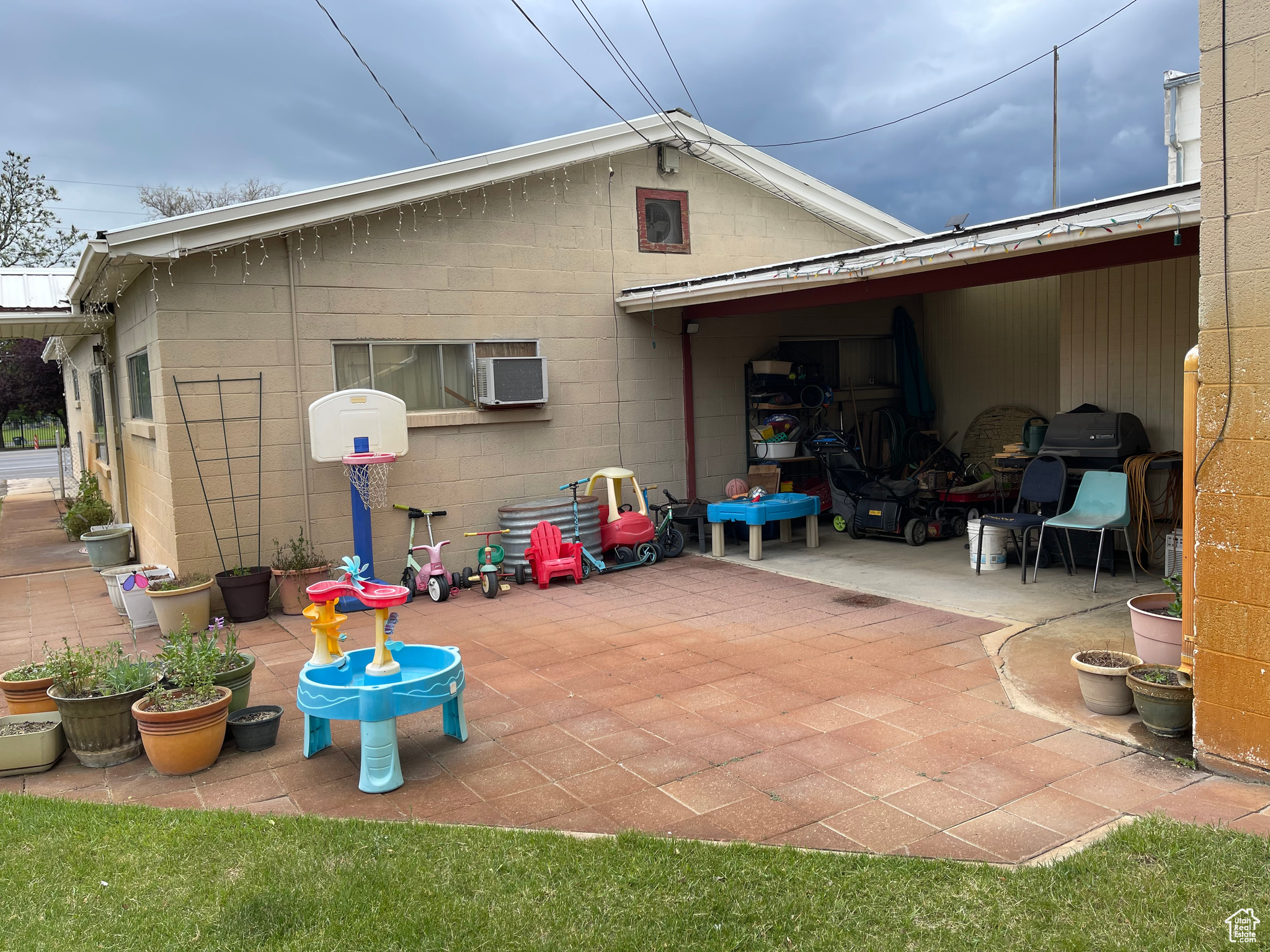 main property photo 24