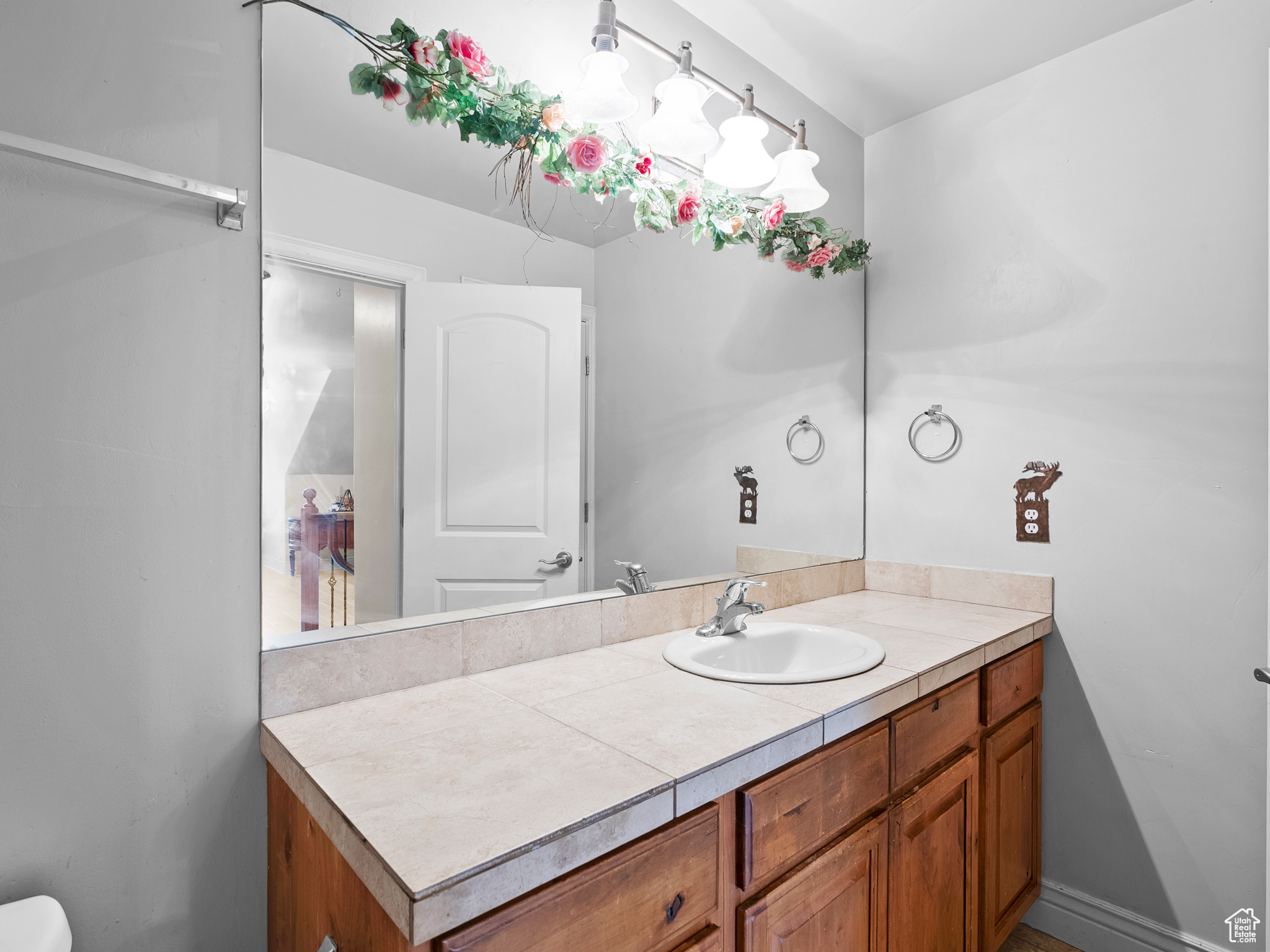 property viewer photo 13