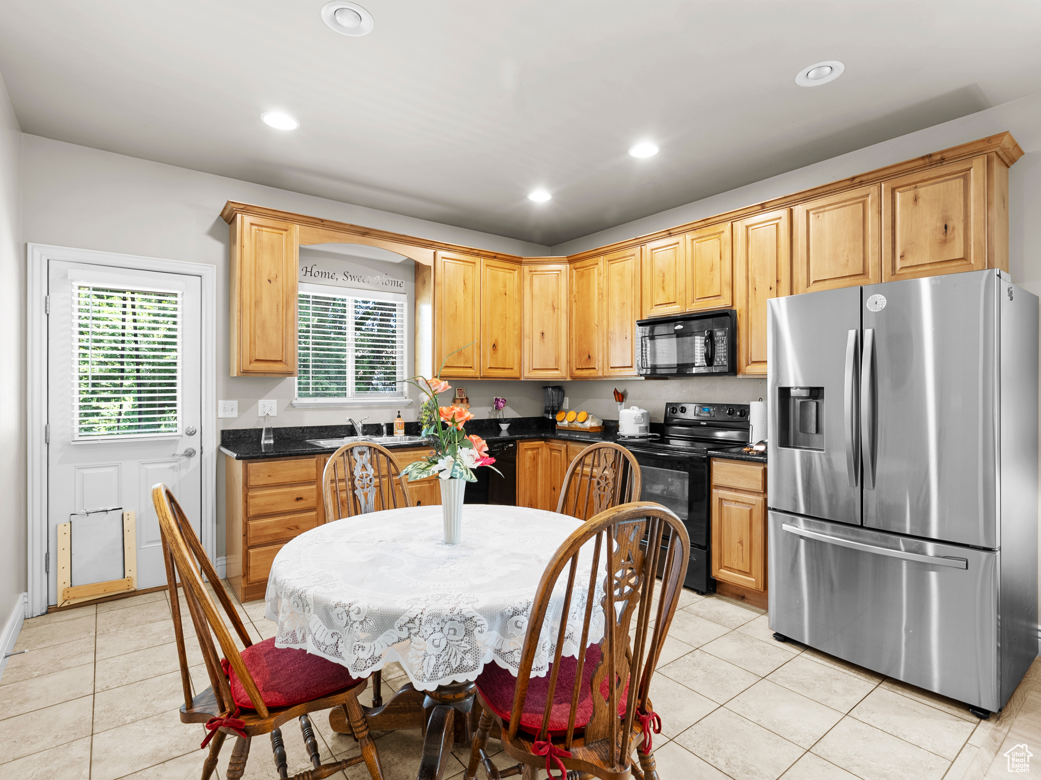property viewer photo 6