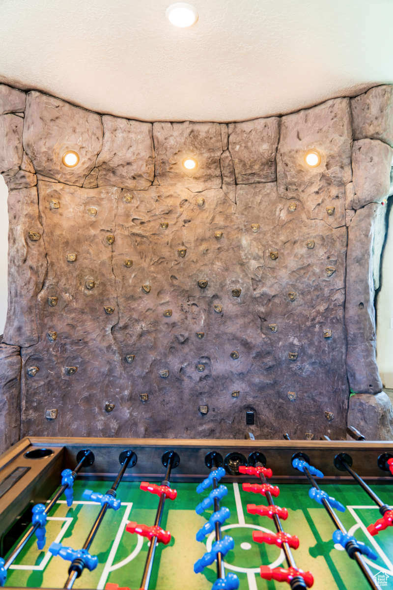 main property photo 158