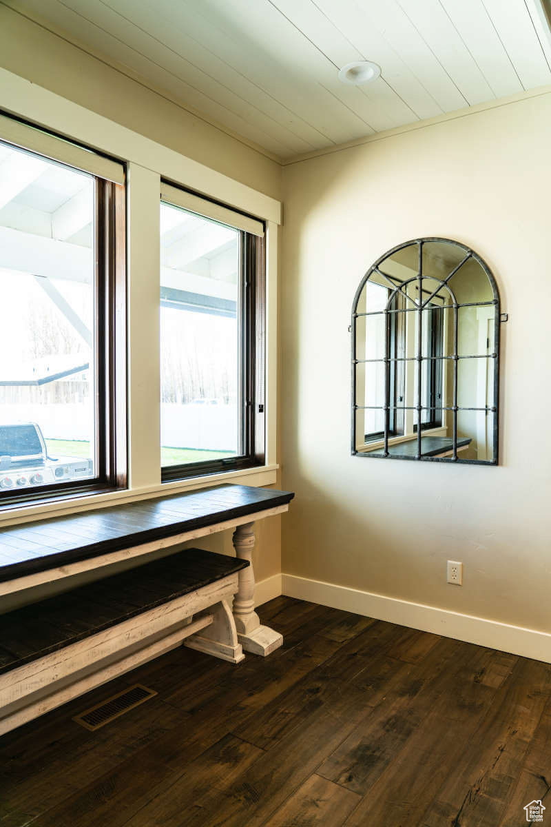 main property photo 98