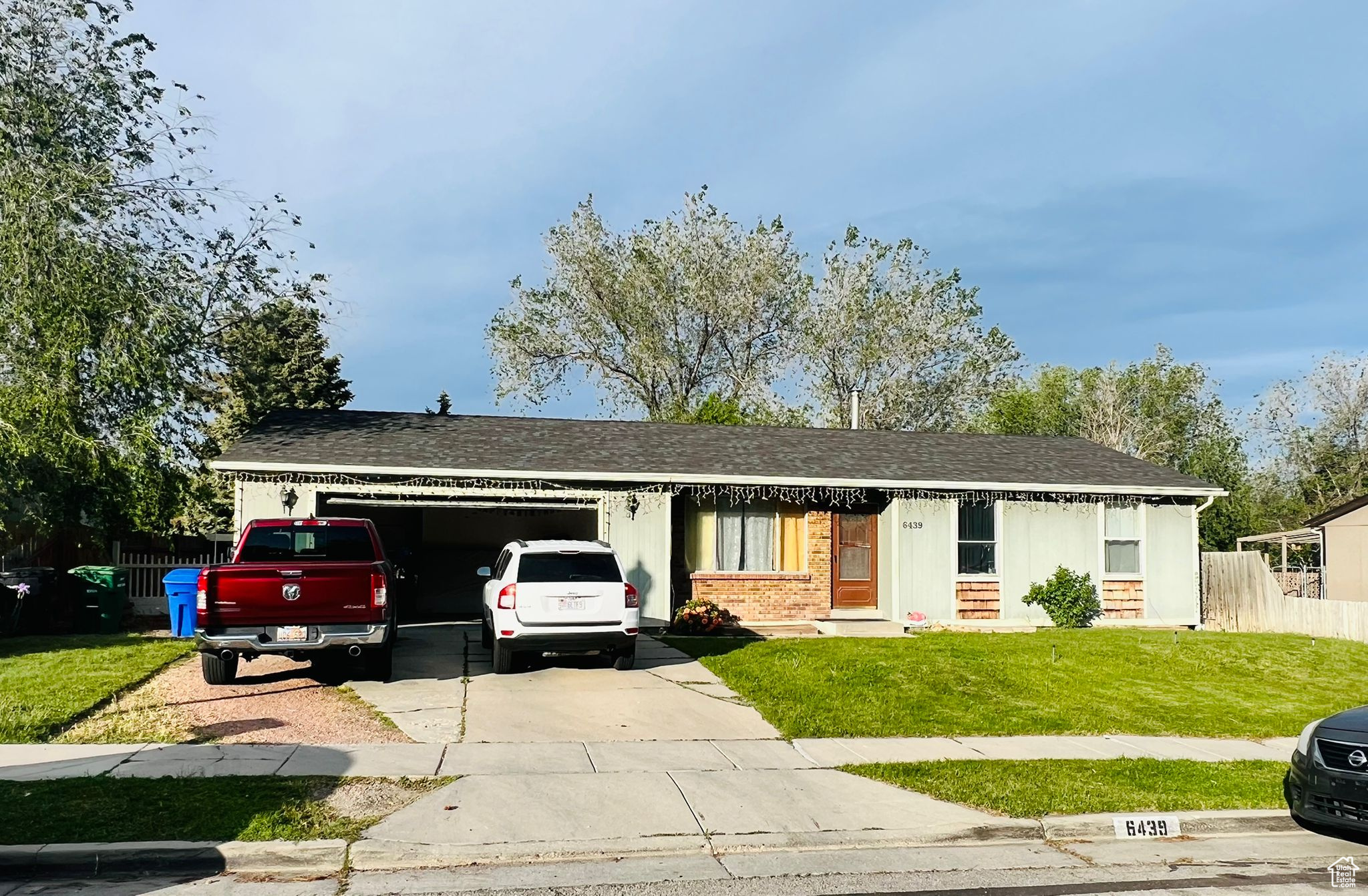 property viewer photo 1