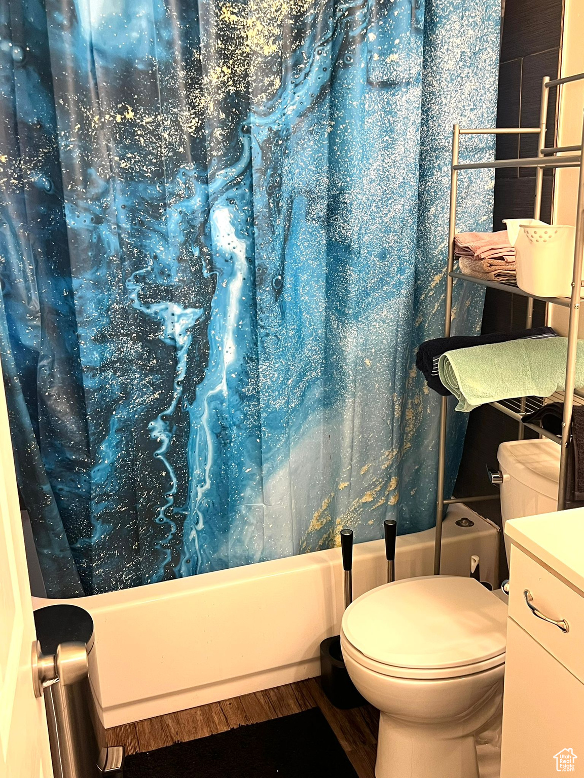 property viewer photo 20