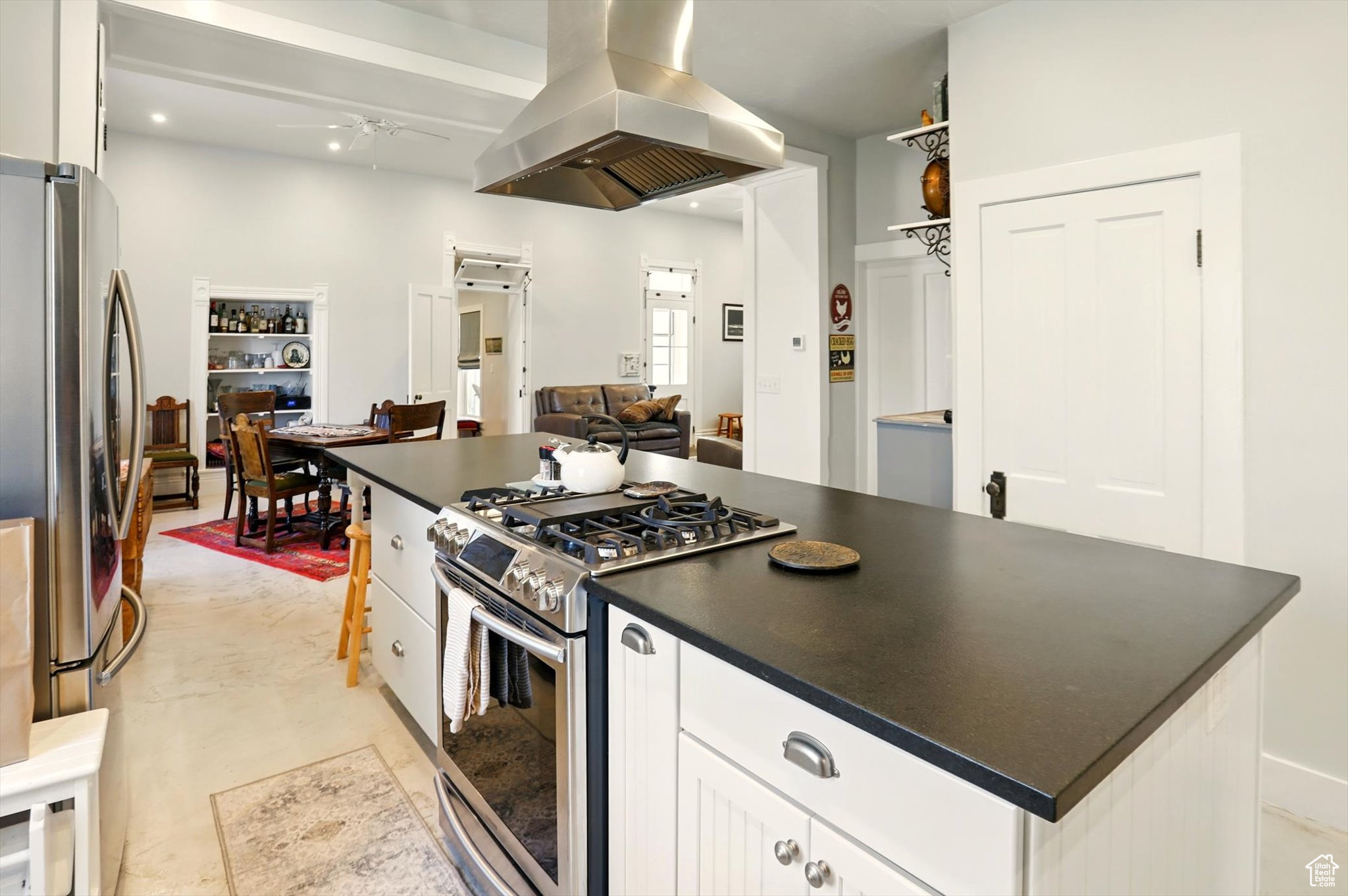 main property photo 51