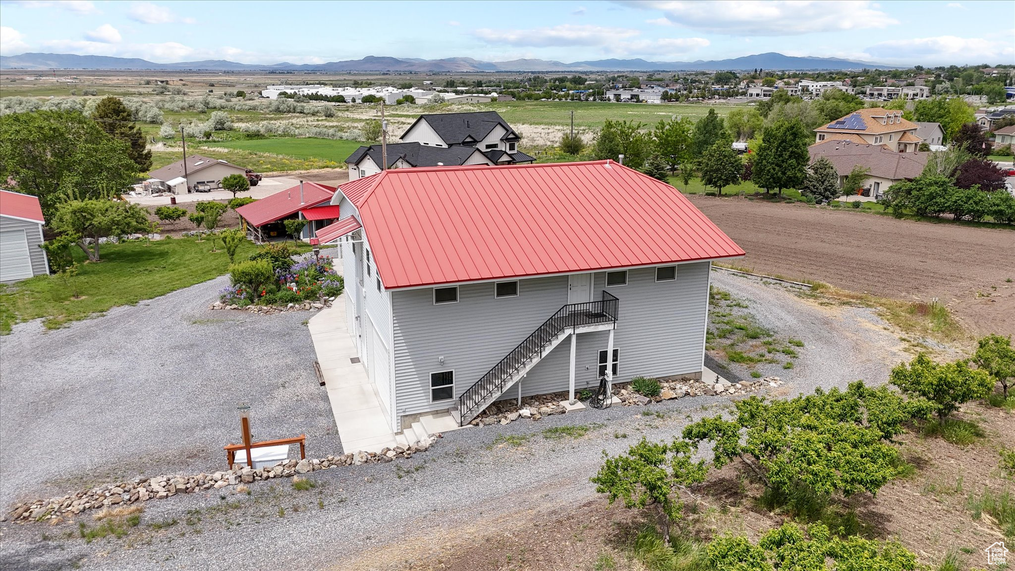 main property photo 72
