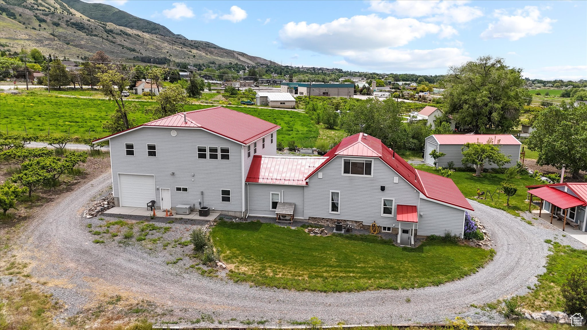 main property photo 74