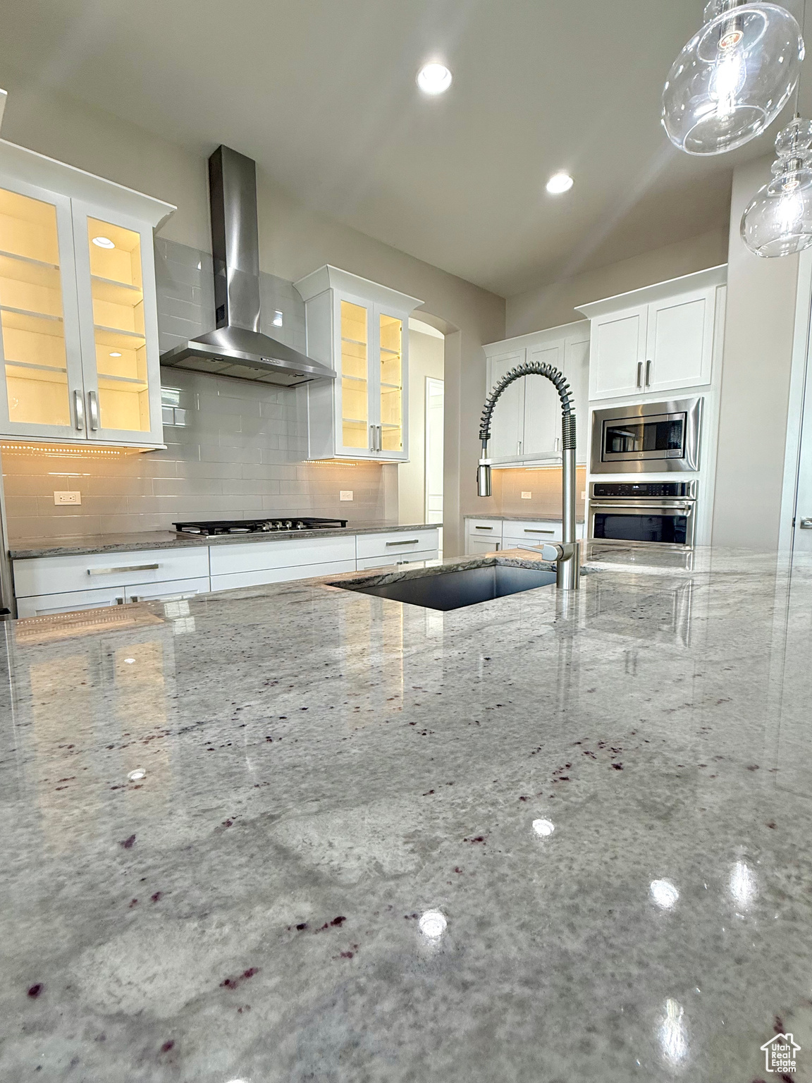 property viewer photo 17