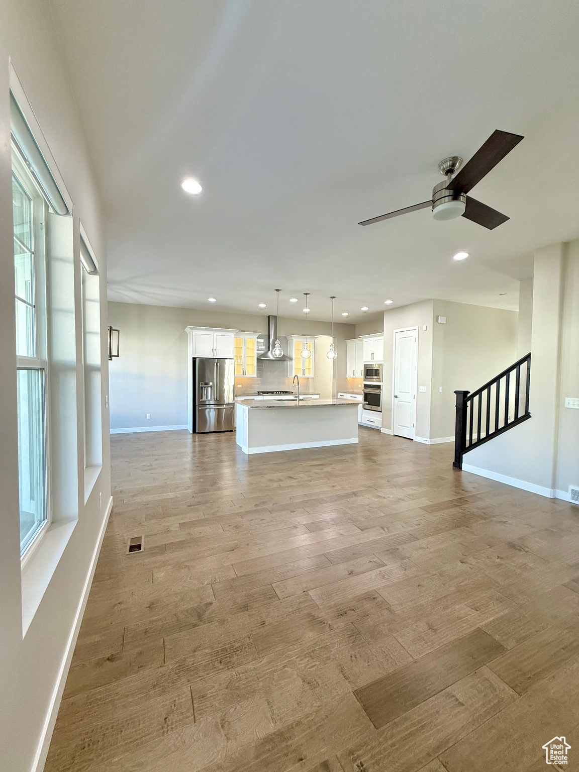 property viewer photo 26