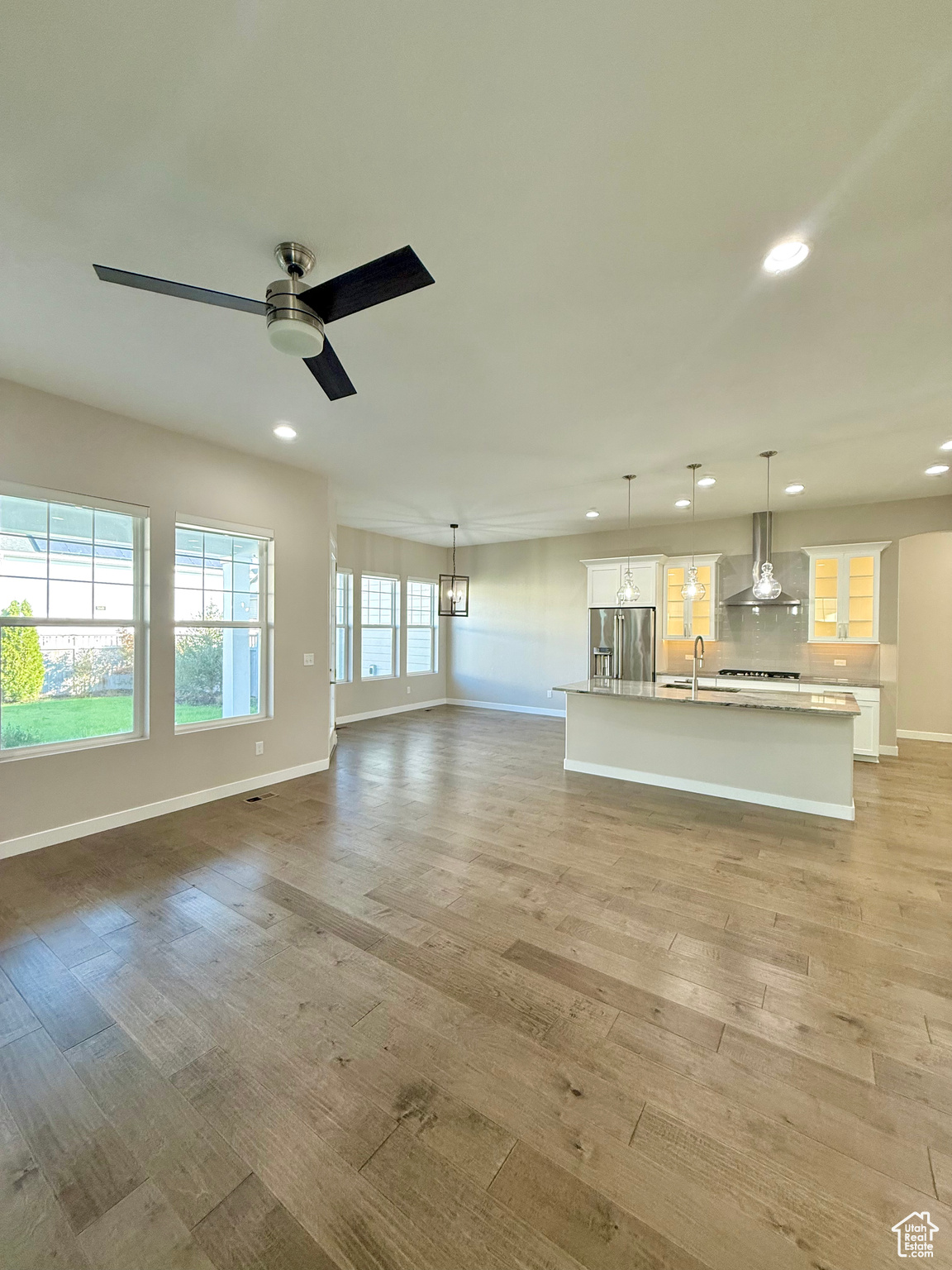 property viewer photo 27