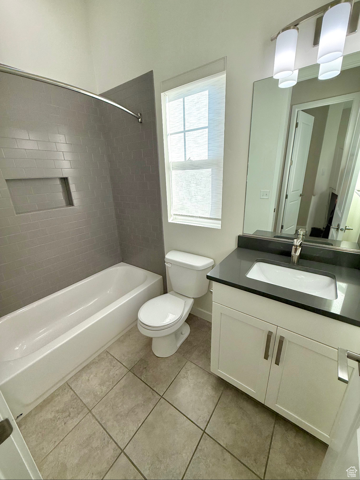 property viewer photo 32