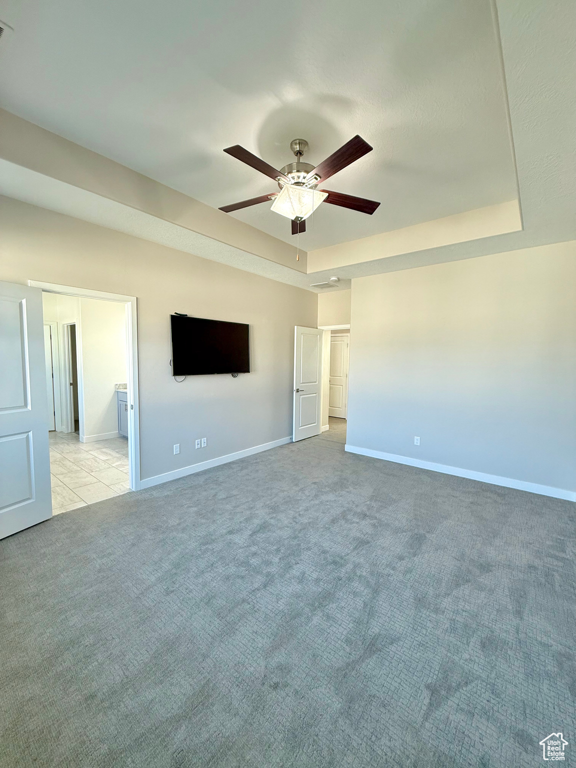 property viewer photo 45