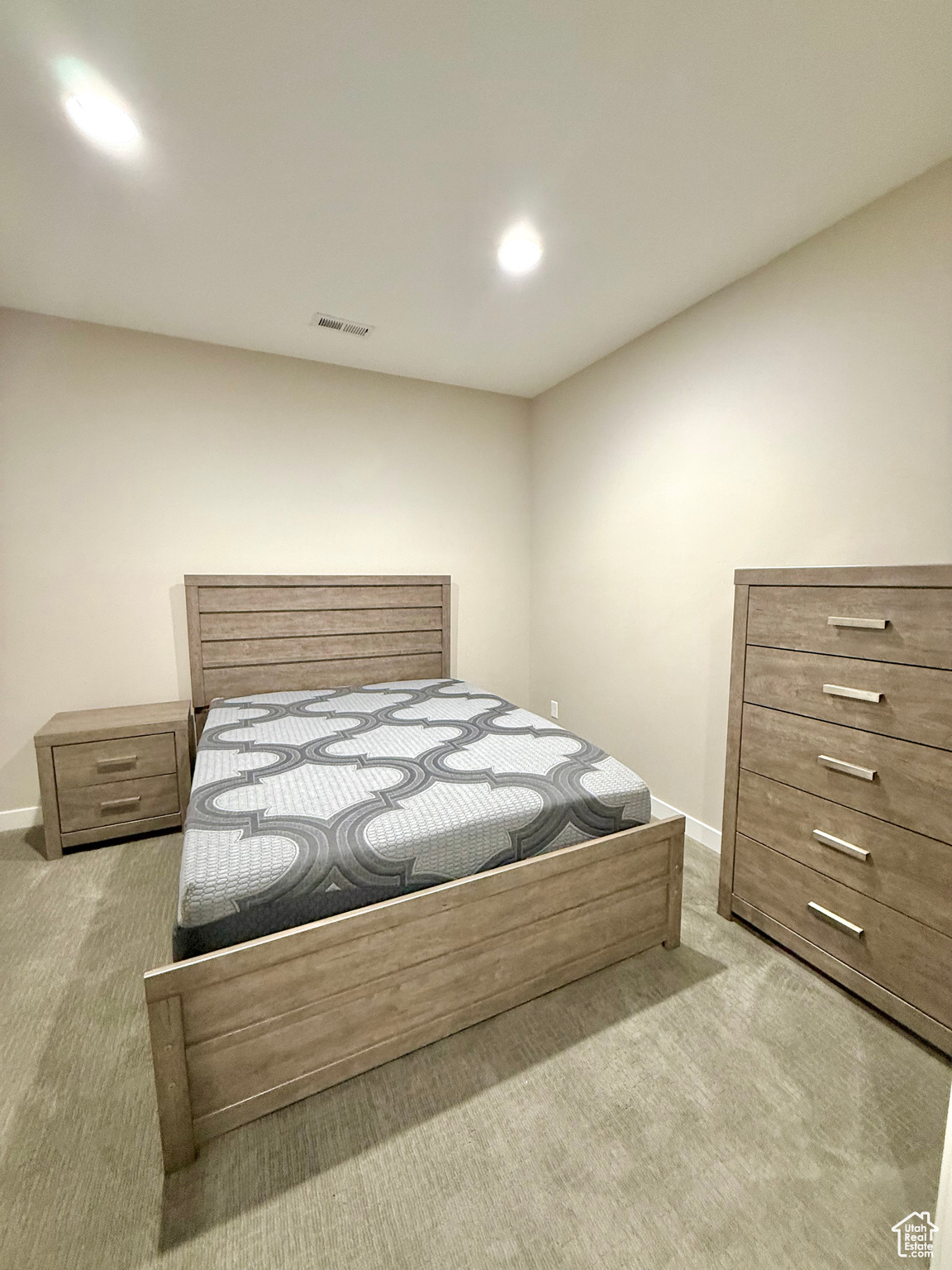 property viewer photo 57