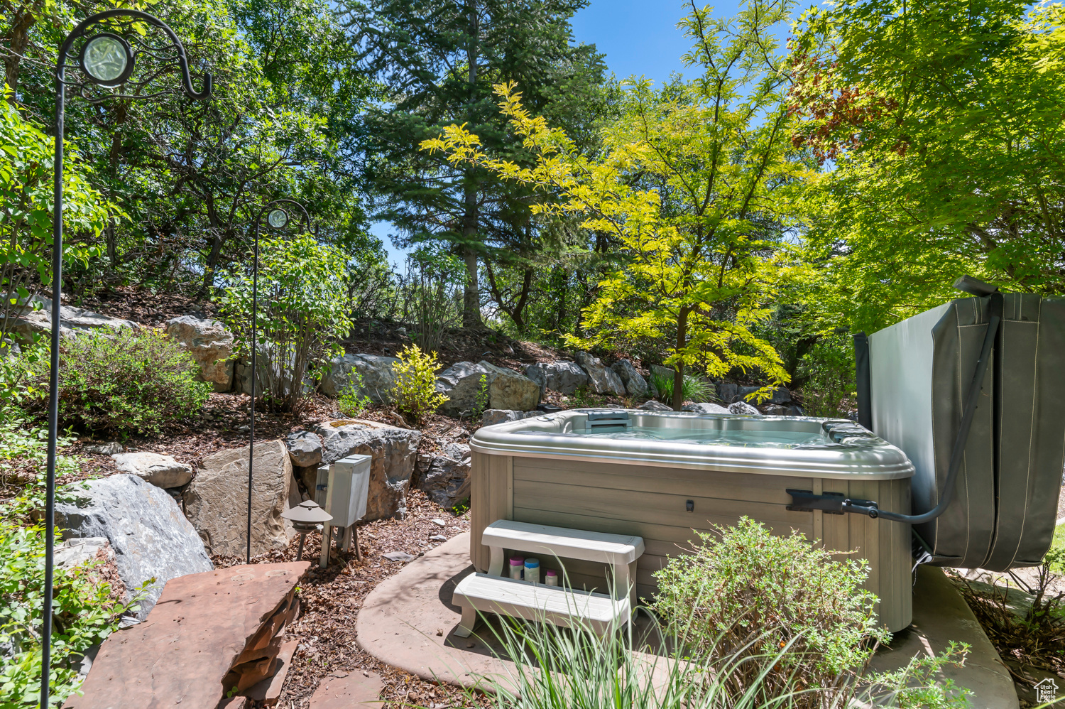 main property photo 60