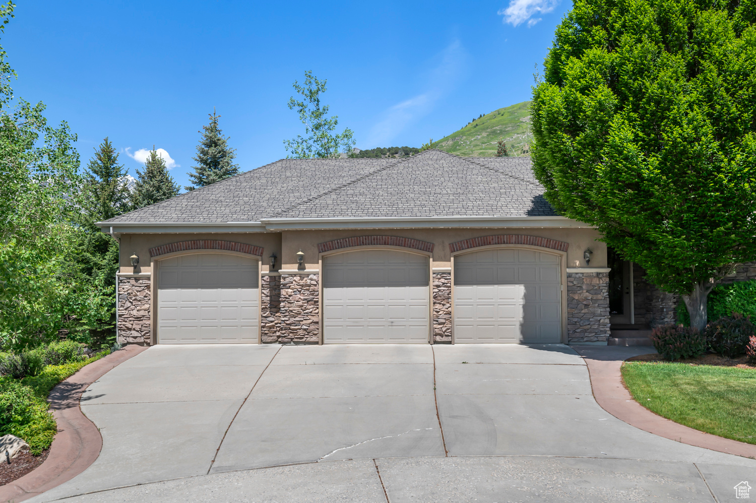 main property photo 72